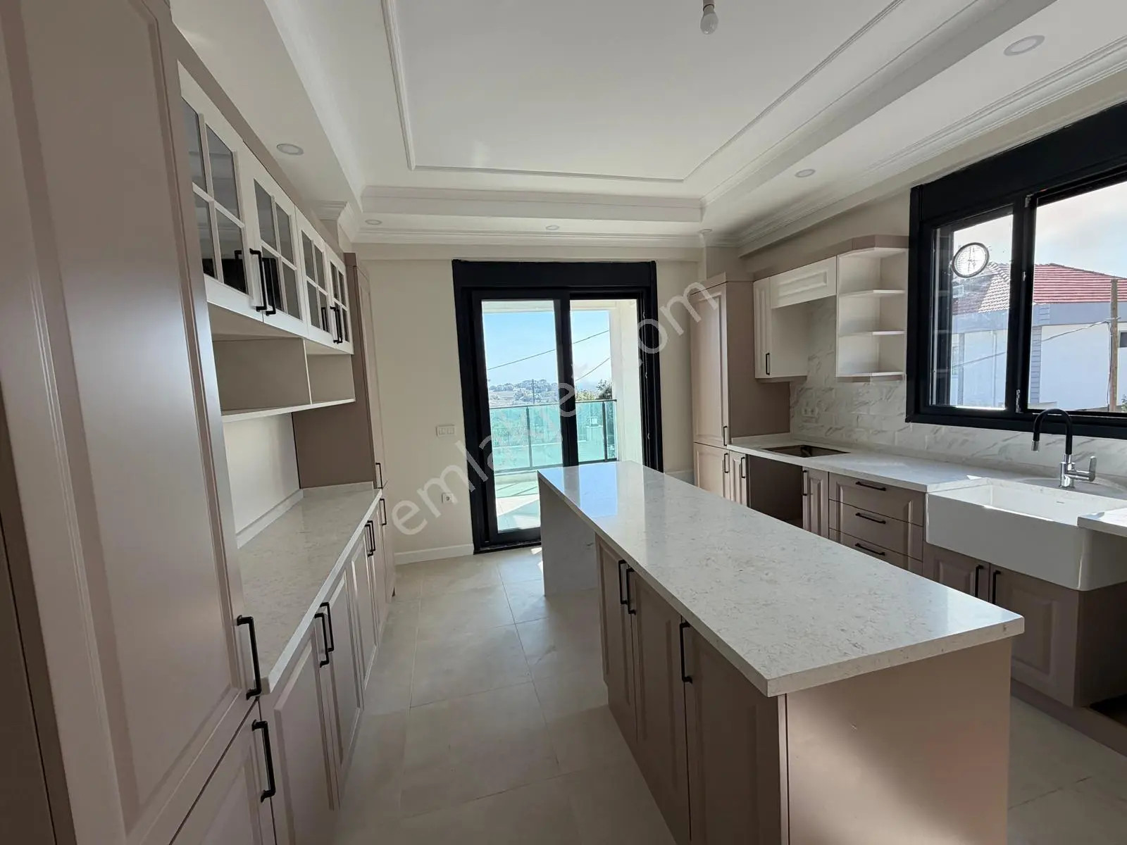 Büyükçekmece Deniz Manzaralı, Otoparklı, Bahçeli Lüks Villa — fotoğraf 36