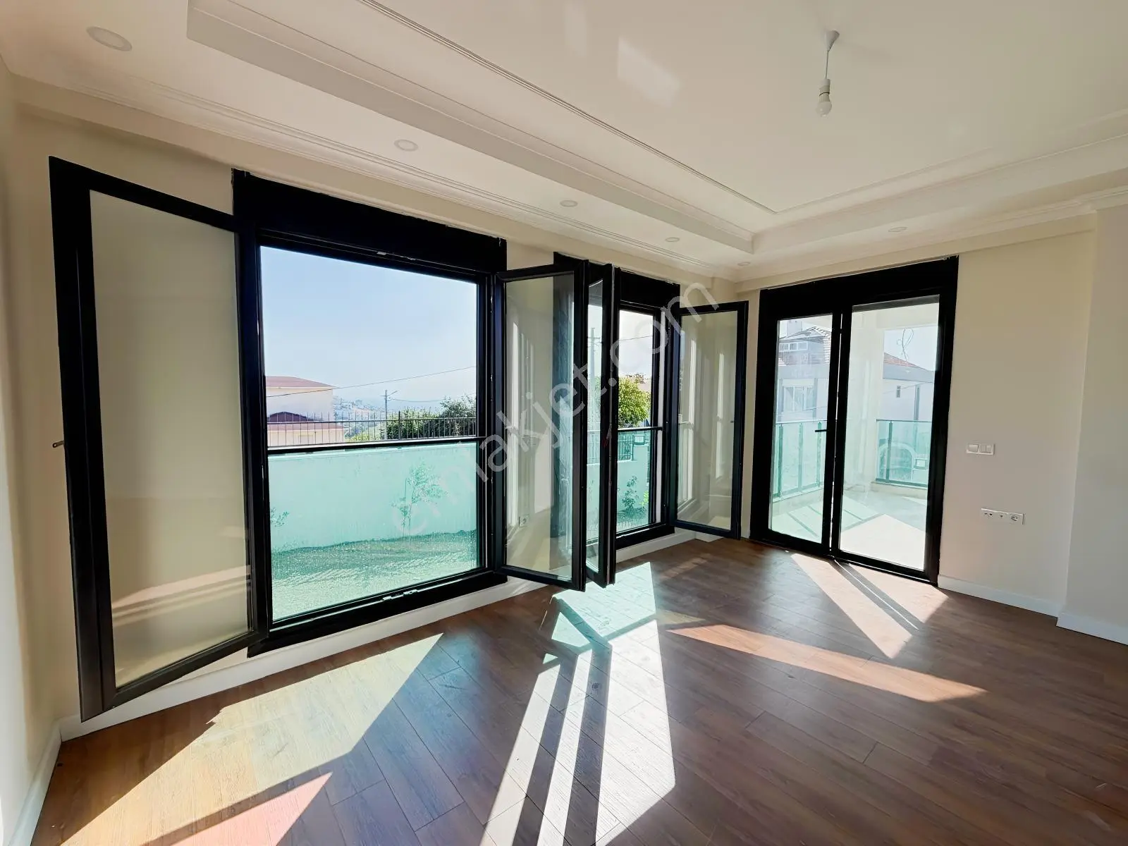 Büyükçekmece Deniz Manzaralı, Otoparklı, Bahçeli Lüks Villa — fotoğraf 45