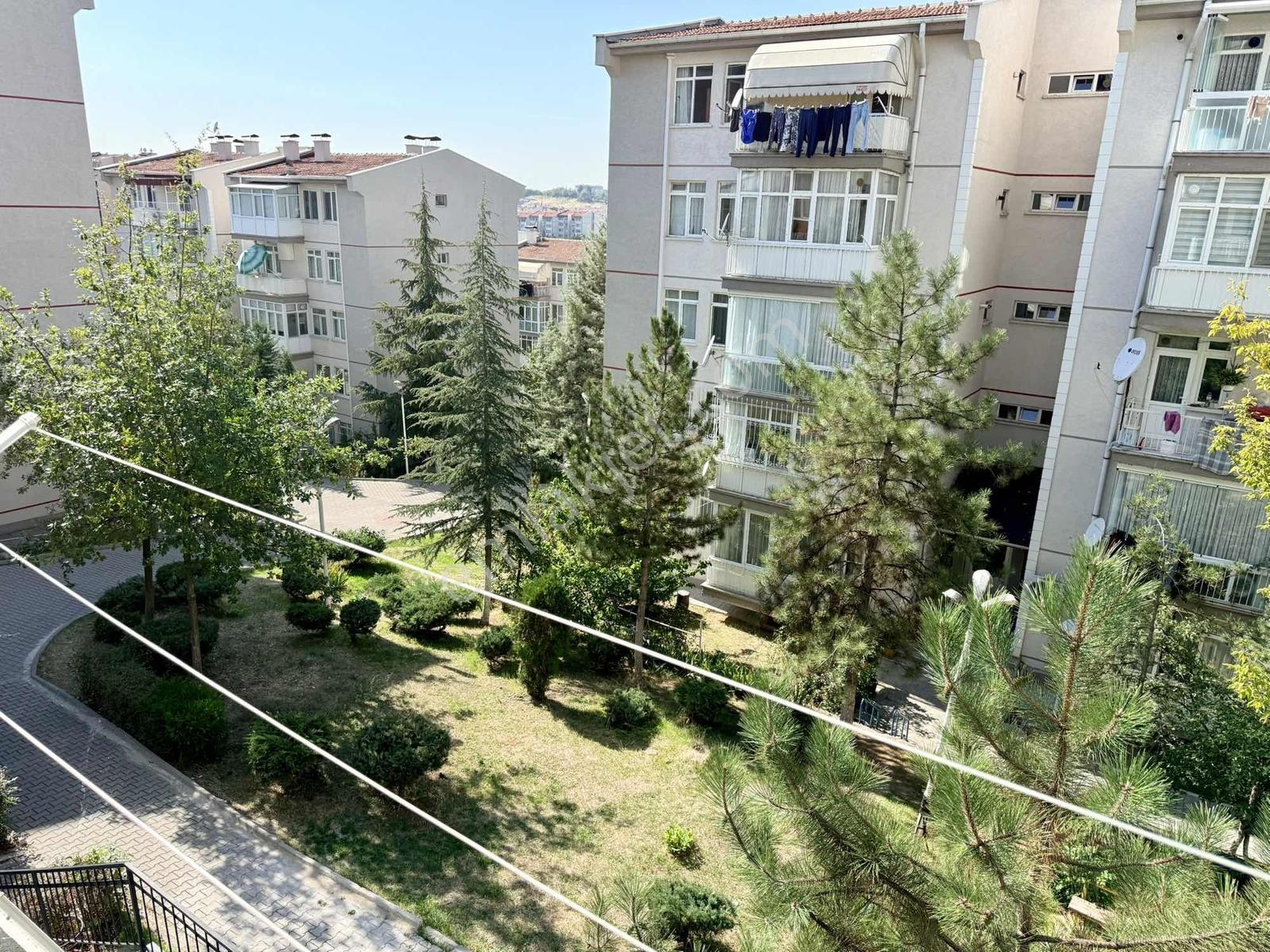 Kentkoop Gama Sitesi Krediye Uygun Metroya Yakın 3+1 Ara Kat — fotoğraf 5