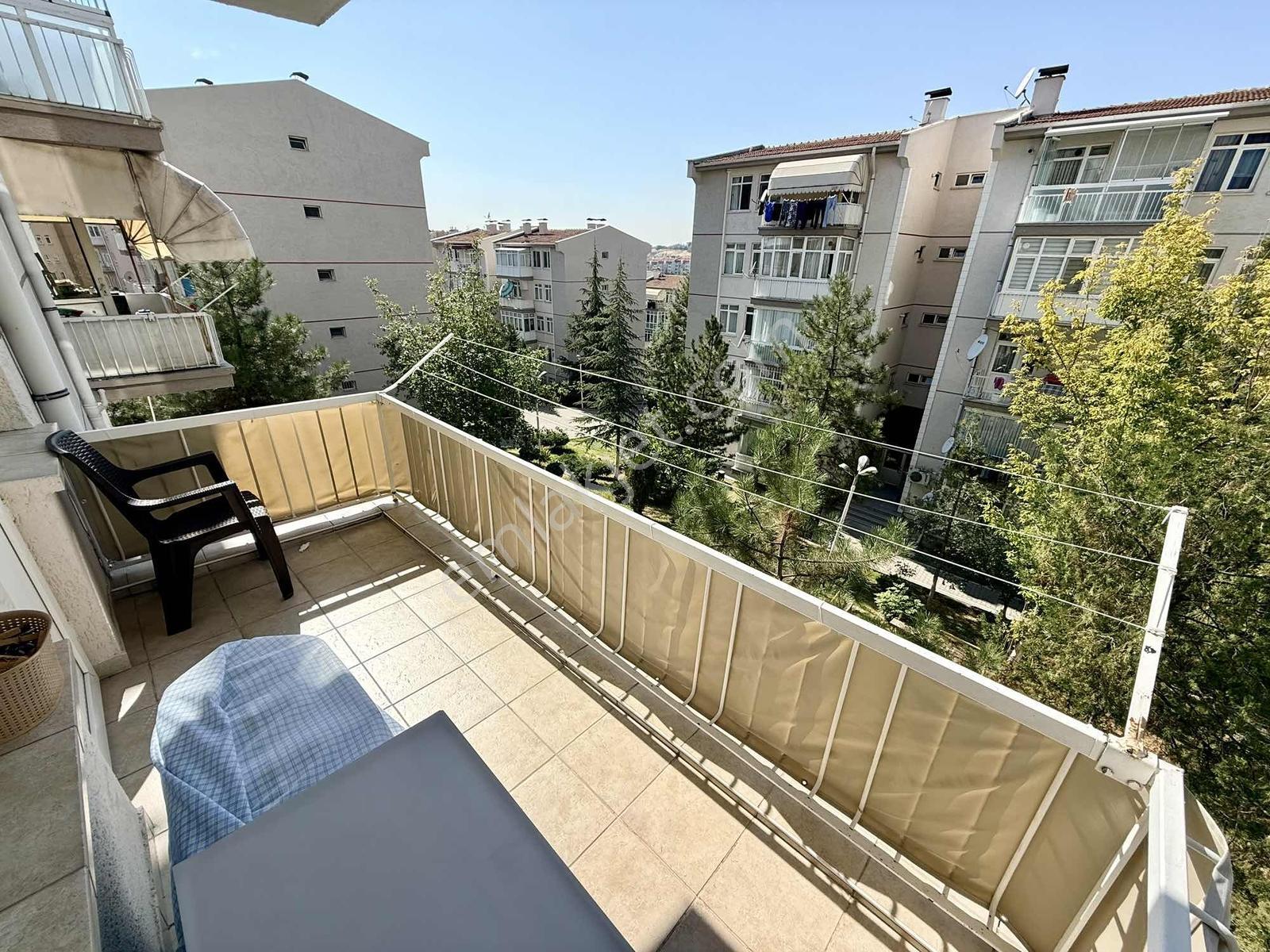 Kentkoop Gama Sitesi Krediye Uygun Metroya Yakın 3+1 Ara Kat — fotoğraf 7