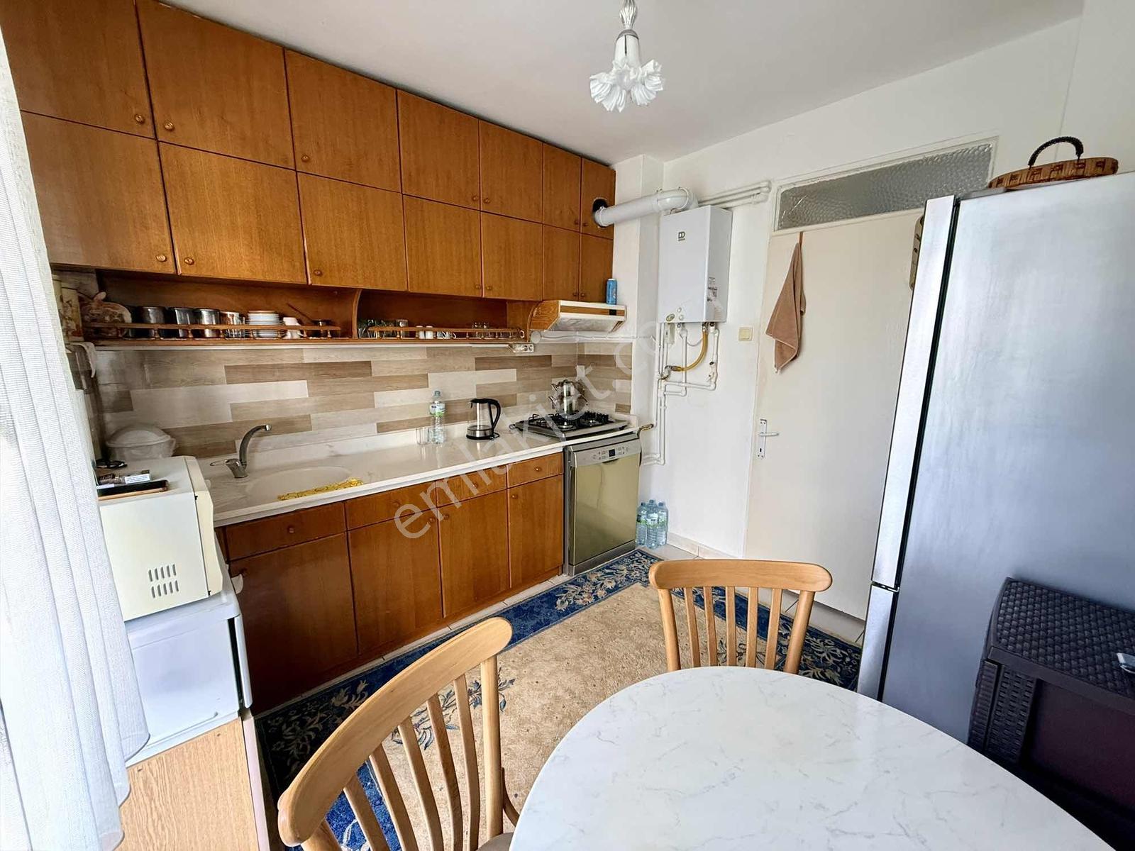 Kentkoop Gama Sitesi Krediye Uygun Metroya Yakın 3+1 Ara Kat — fotoğraf 10