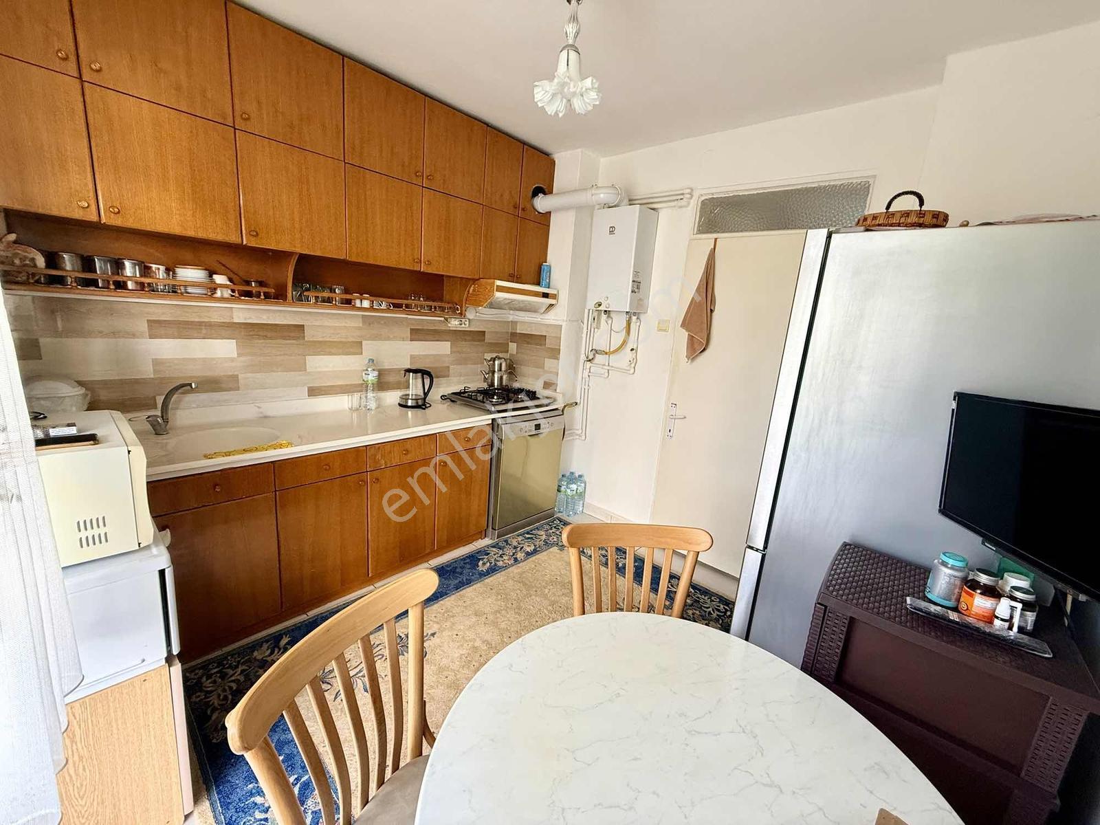 Kentkoop Gama Sitesi Krediye Uygun Metroya Yakın 3+1 Ara Kat — fotoğraf 12