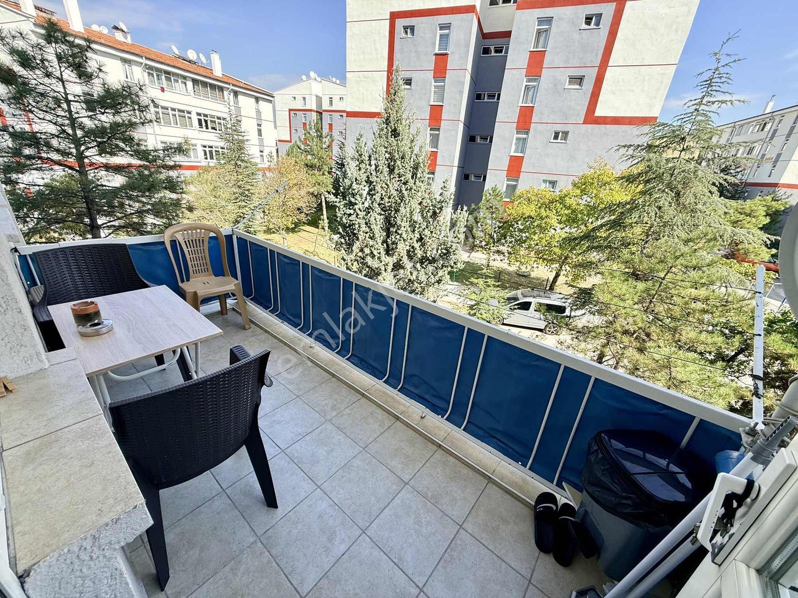 Kentkoop Gama Sitesi Krediye Uygun Metroya Yakın 3+1 Ara Kat — fotoğraf 14