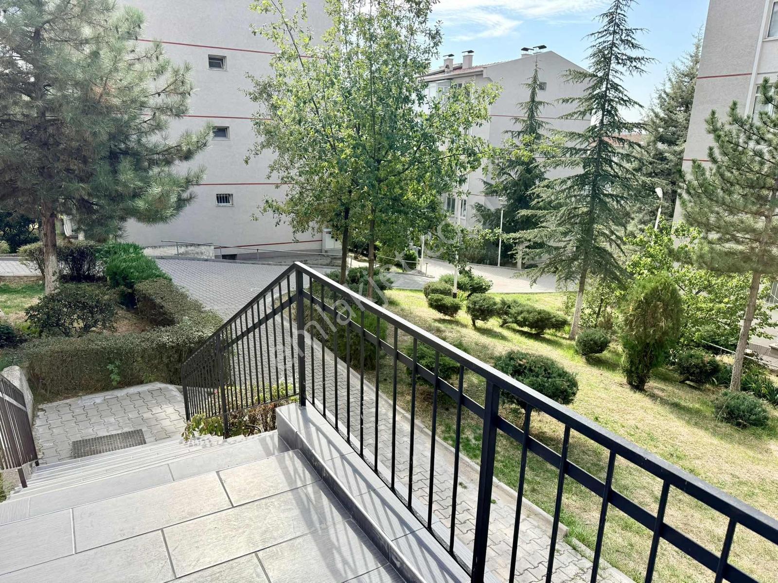 Kentkoop Gama Sitesi Krediye Uygun Metroya Yakın 3+1 Ara Kat — fotoğraf 31