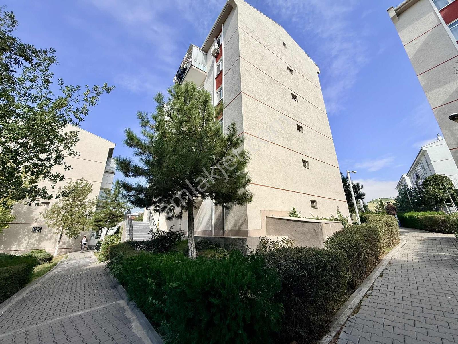 Kentkoop Gama Sitesi Krediye Uygun Metroya Yakın 3+1 Ara Kat — fotoğraf 32