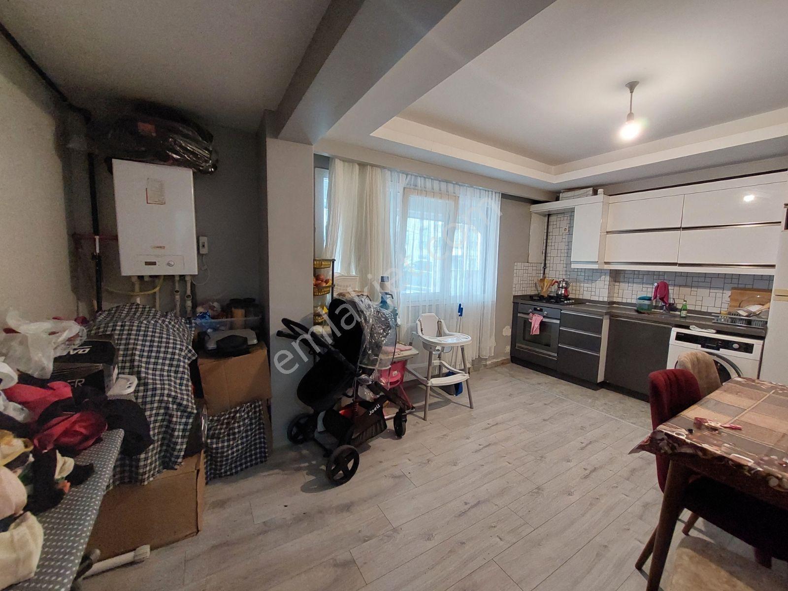 Beylikdüzü Yakuplu 19.sokak Ön Cephe Düz Giriş Satılık 2+1 Daire — fotoğraf 6