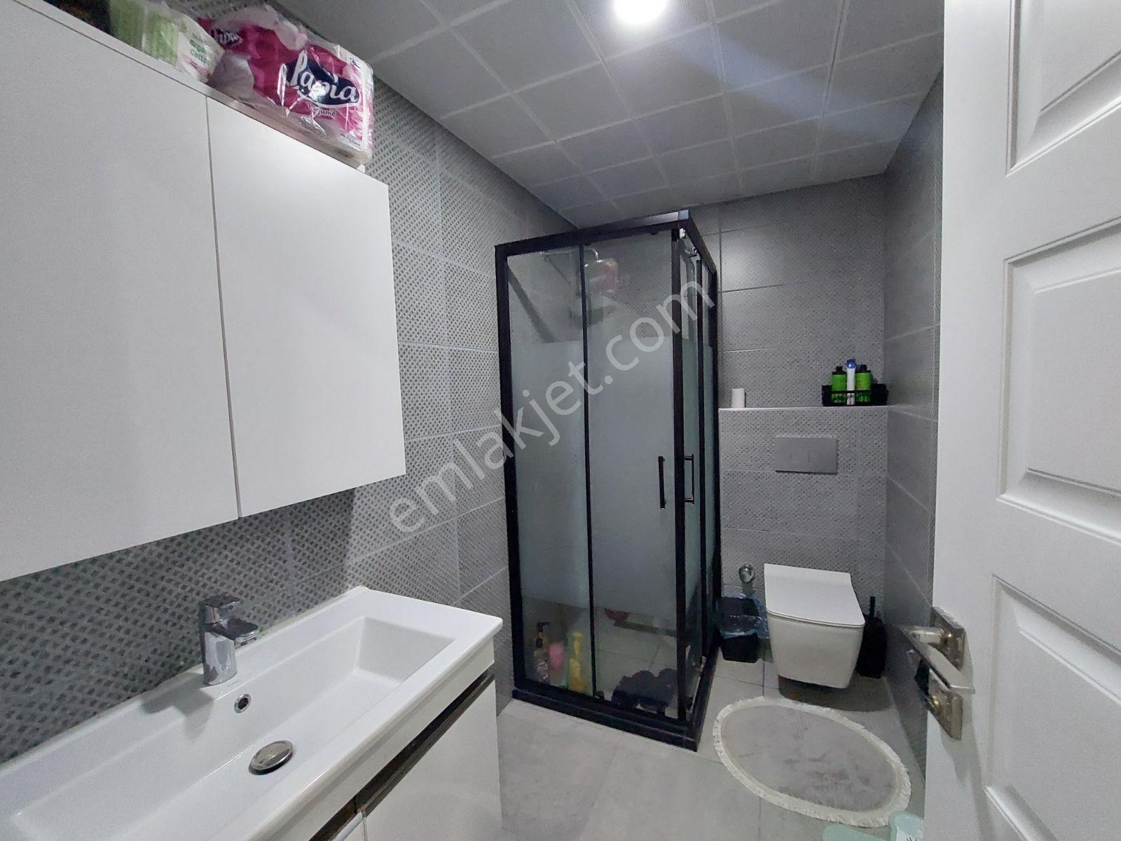 Beylikdüzü Yakuplu 19.sokak Ön Cephe Düz Giriş Satılık 2+1 Daire — fotoğraf 11