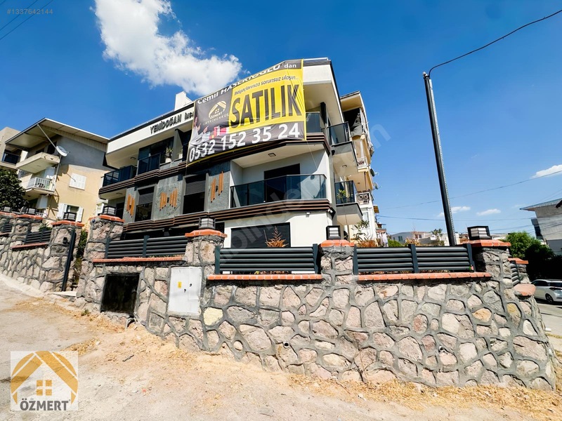 Özmert(900)Cemil Hasekioğlu'Ndan Çift Cephe Bahçeli Müstakil Ev