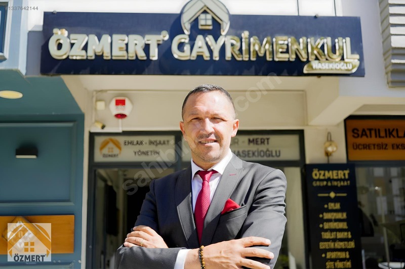 Özmert(900)cemil Hasekioğlu'ndan Çift Cephe Bahçeli Müstakil Ev — fotoğraf 34