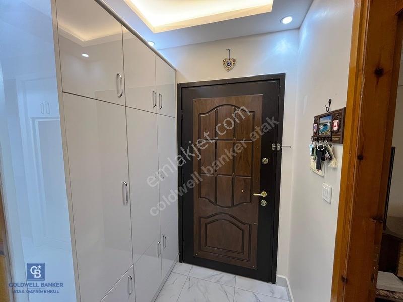 Balçova Korutürk'te, Çift Cephe, Bakımlı Geniş 3+1 Daire — fotoğraf 3