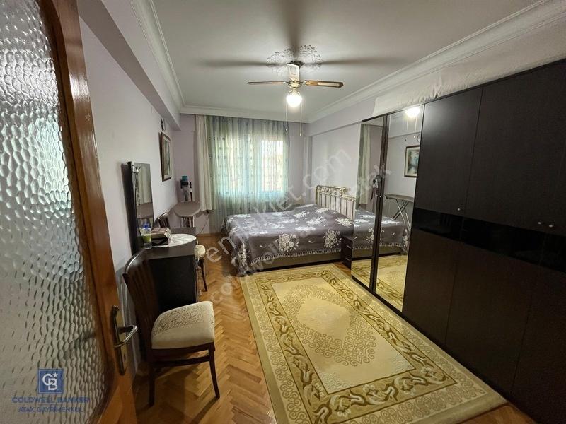 Balçova Korutürk'te, Çift Cephe, Bakımlı Geniş 3+1 Daire — fotoğraf 29