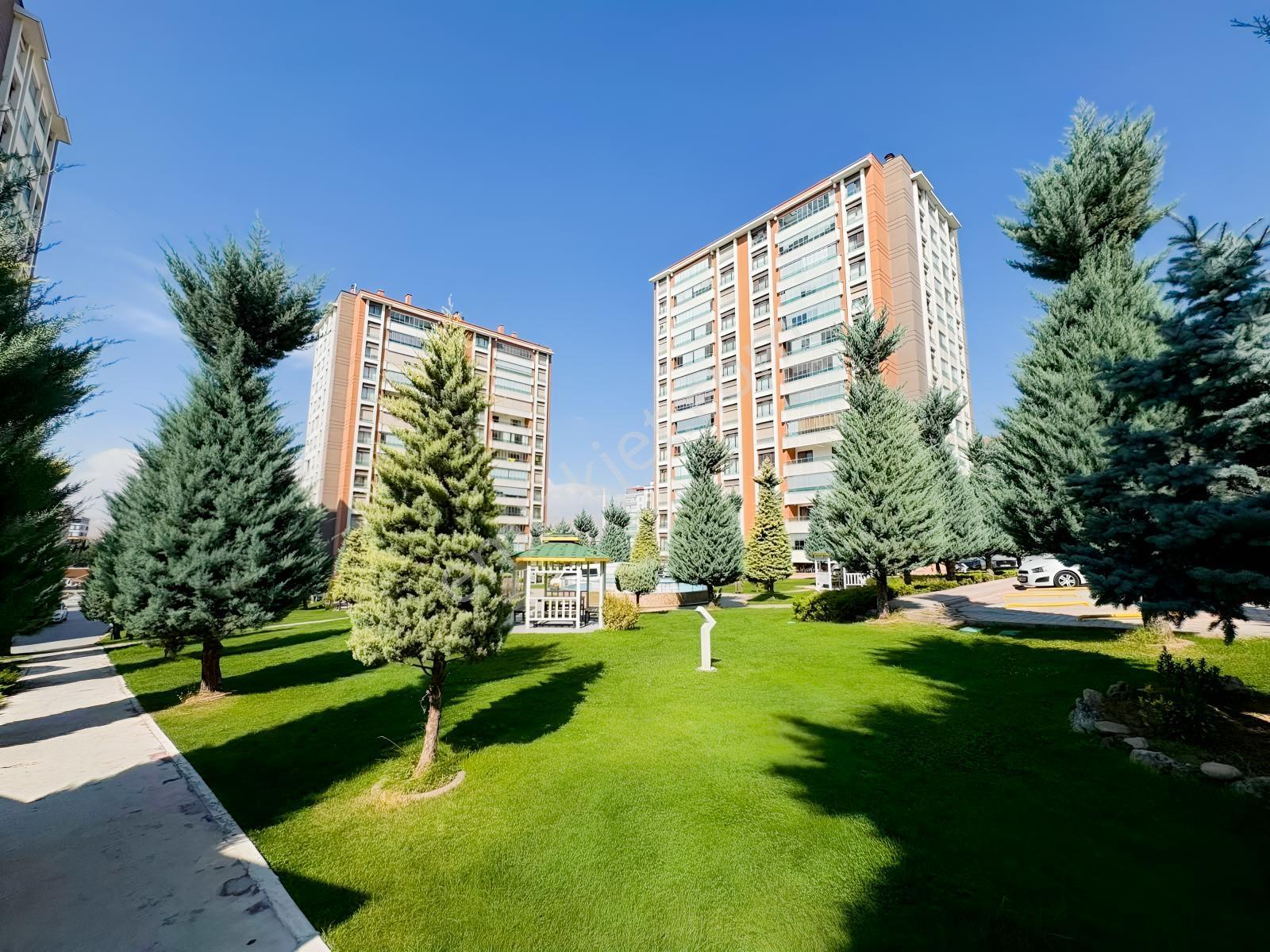 | Hemen Taşın | Ataşehir Konutlarında 3+1 Ara Kat Krediye Uygun — fotoğraf 4