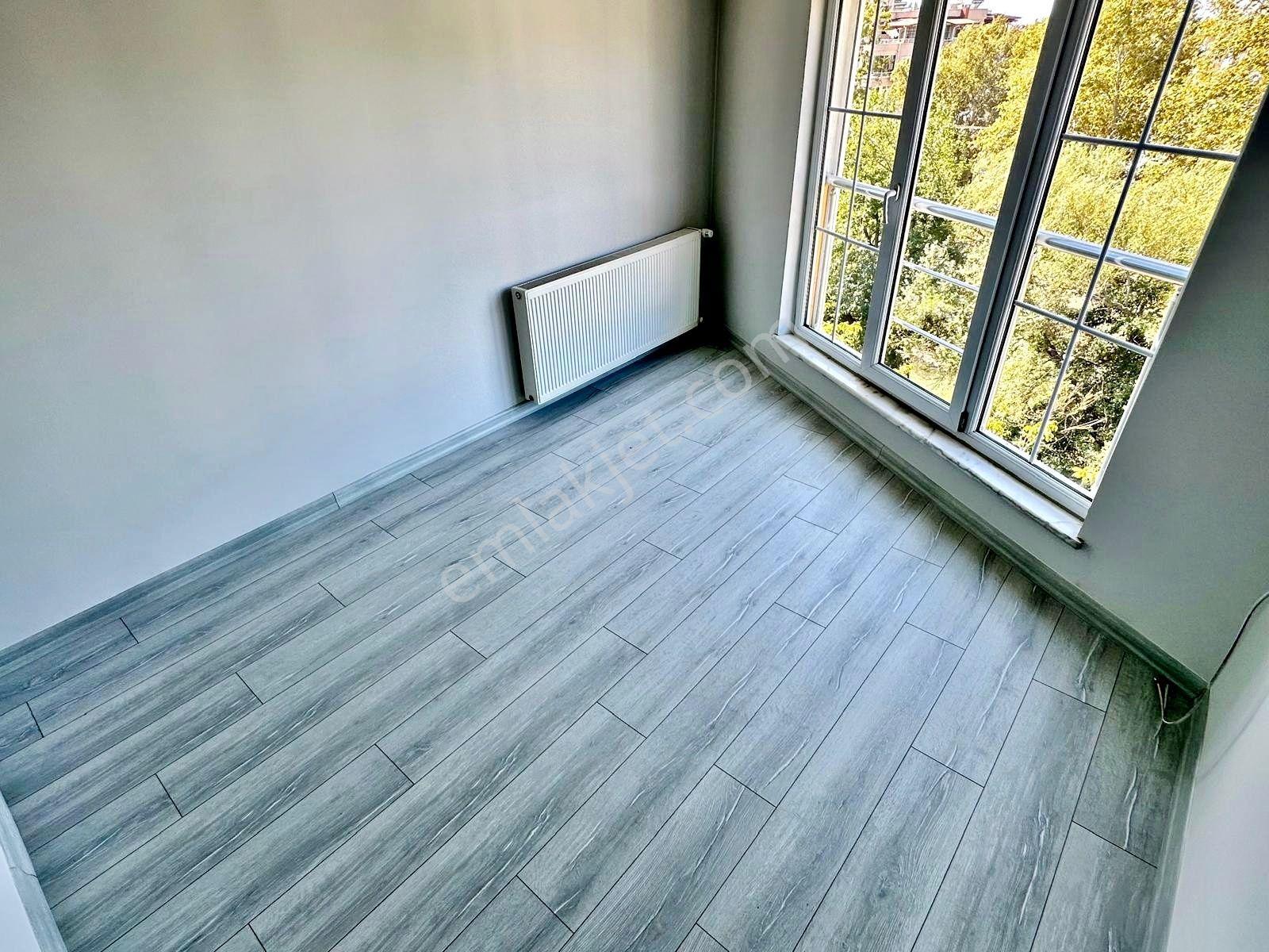 ⫸best Emlaktan⫷akçay'da Ön Cephe Manzaralı Ebeveynli Denize Yakın 3+1 Şık Tasarımlı Dubleks — fotoğraf 28