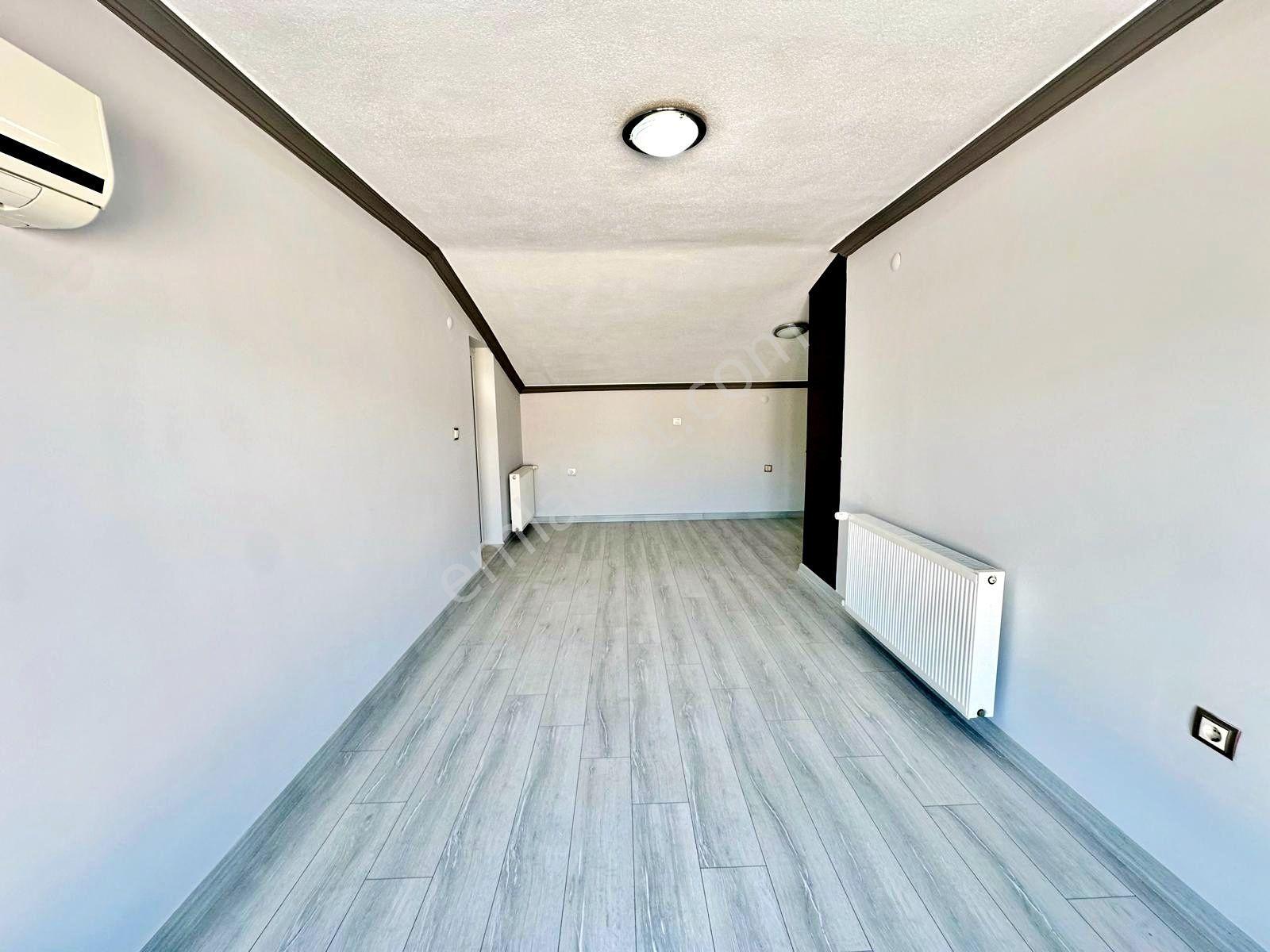 ⫸best Emlaktan⫷akçay'da Ön Cephe Manzaralı Ebeveynli Denize Yakın 3+1 Şık Tasarımlı Dubleks — fotoğraf 35