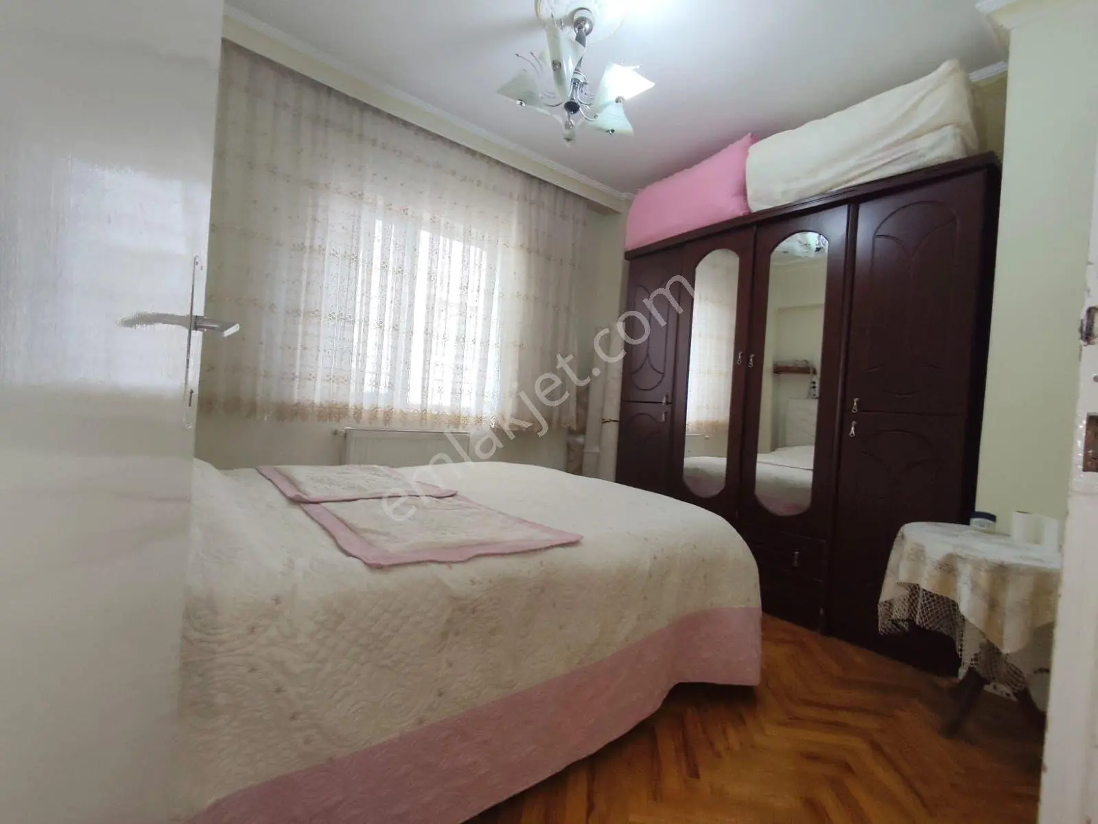Yılmaz Gayrımenkulden 3+1 Ön Cephe 1 Kat Cadde Uzerı Masrafsız Daıre — fotoğraf 7