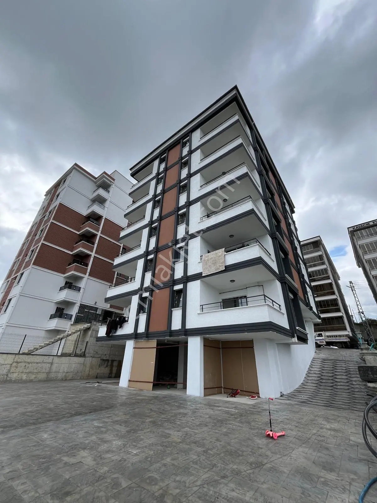 Araştırma Hastanesine Komşu Geniş Ferah 2+1 Satılık Sıfır Daire