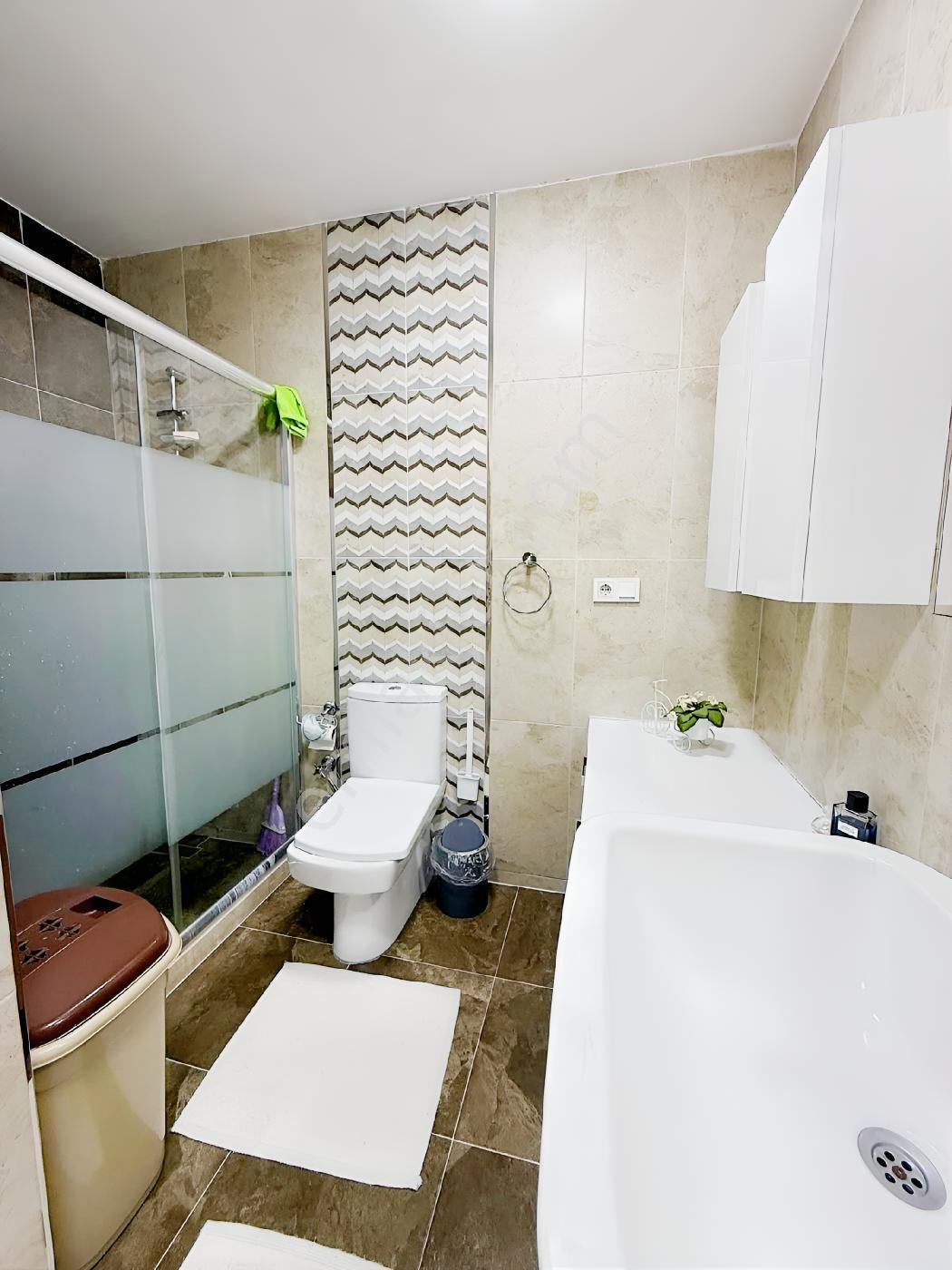 Alban'dan Bulvara 3 Dk Çift Balkonlu Körodasız 140m² 3+1 Daire — fotoğraf 23