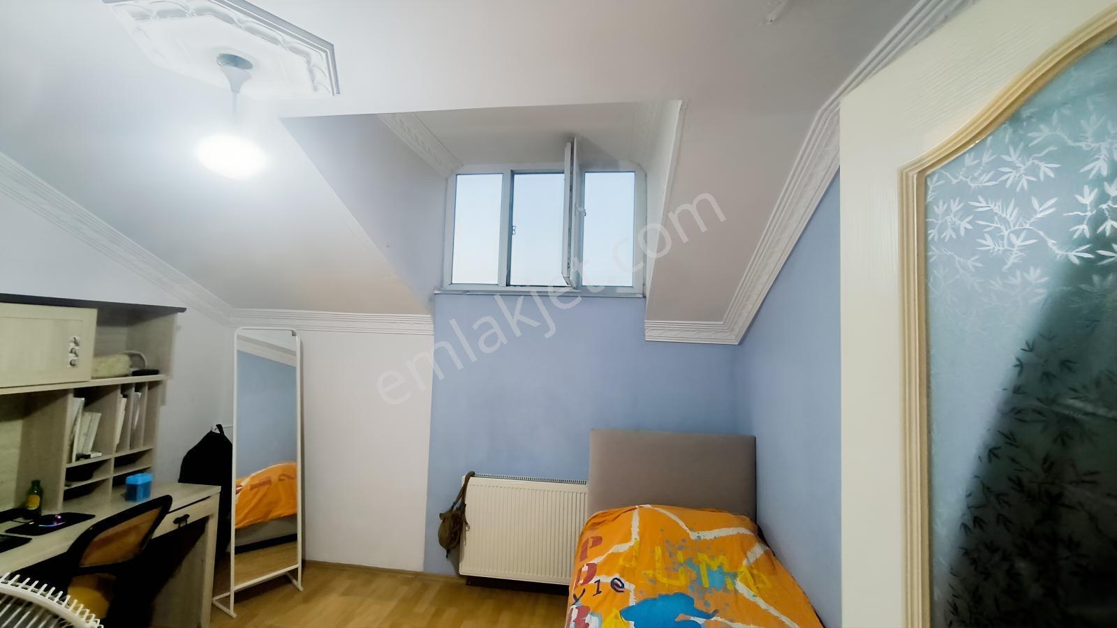 Gürsu Kurtuluş Mahallesinde Geniş Yaşam Alanı 240 M² 6+1 Dubleks — fotoğraf 2