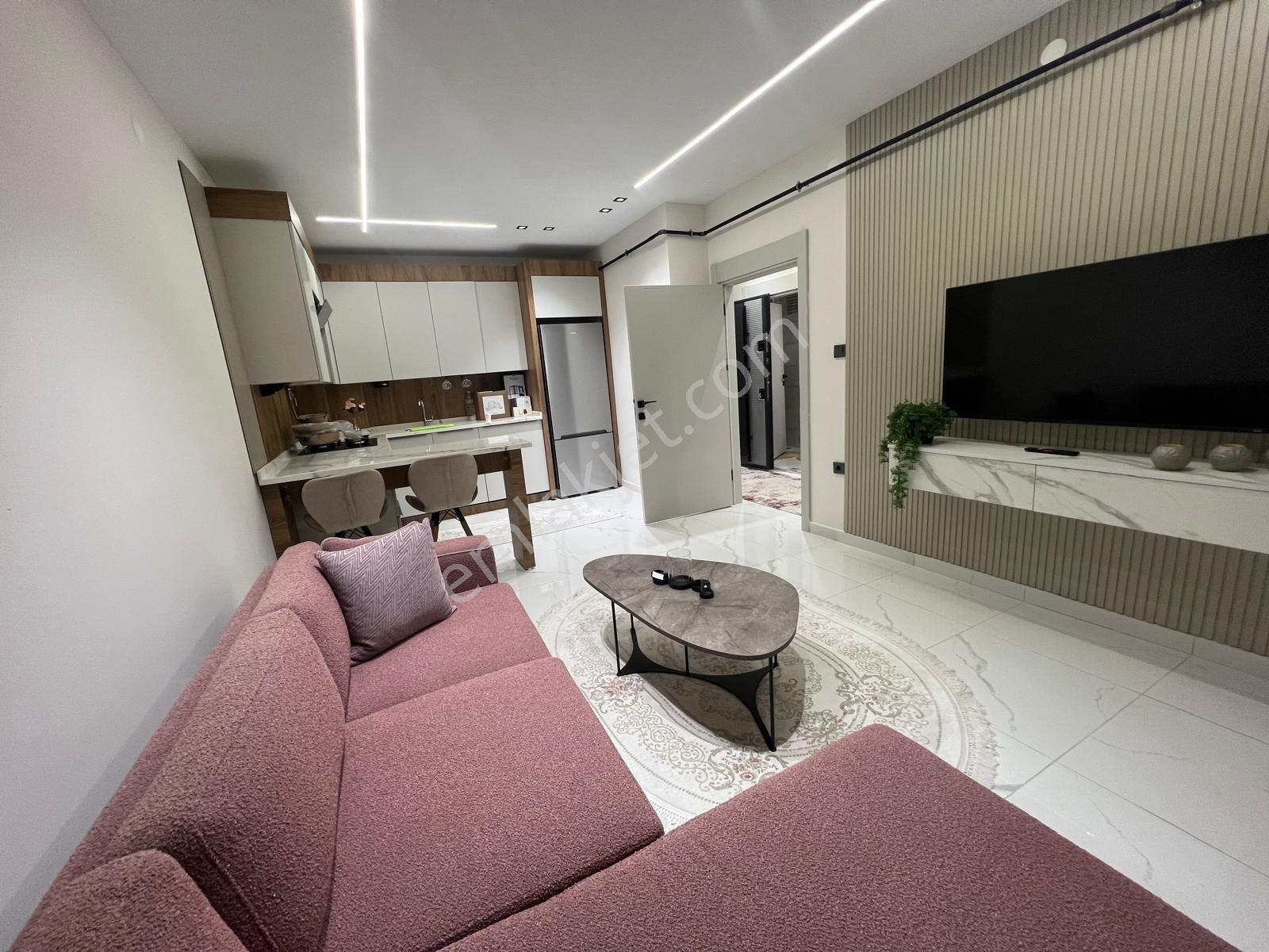 Satılık, Hazır Kiracılı Lüx Eşyalı 1+1 — fotoğraf 4