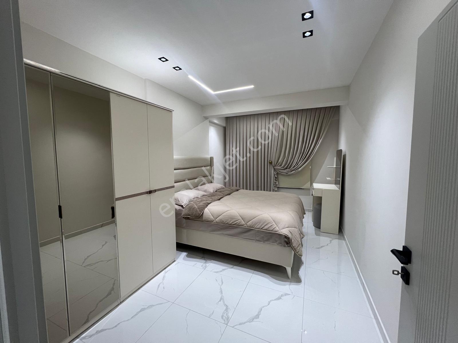 Satılık, Hazır Kiracılı Lüx Eşyalı 1+1 — fotoğraf 9