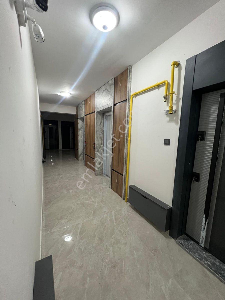 Satılık, Hazır Kiracılı Lüx Eşyalı 1+1 — fotoğraf 20