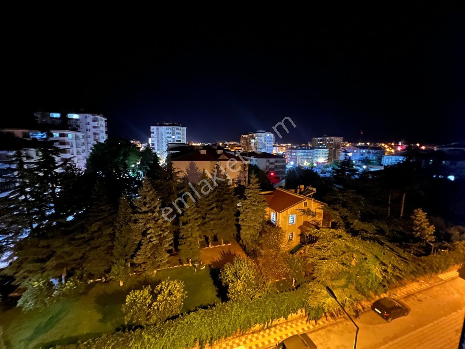 Satılık, Hazır Kiracılı Lüx Eşyalı 1+1 — fotoğraf 21