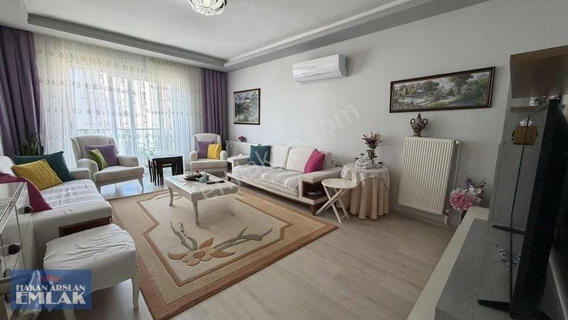 Şafak Mah En Güzel Sitesinde Satılık 2+1 Daire — fotoğraf 4