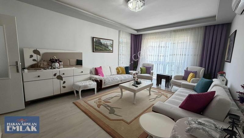 Şafak Mah En Güzel Sitesinde Satılık 2+1 Daire — fotoğraf 8