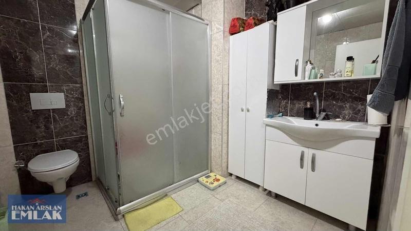 Şafak Mah En Güzel Sitesinde Satılık 2+1 Daire — fotoğraf 16