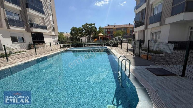 Şafak Mah En Güzel Sitesinde Satılık 2+1 Daire — fotoğraf 32