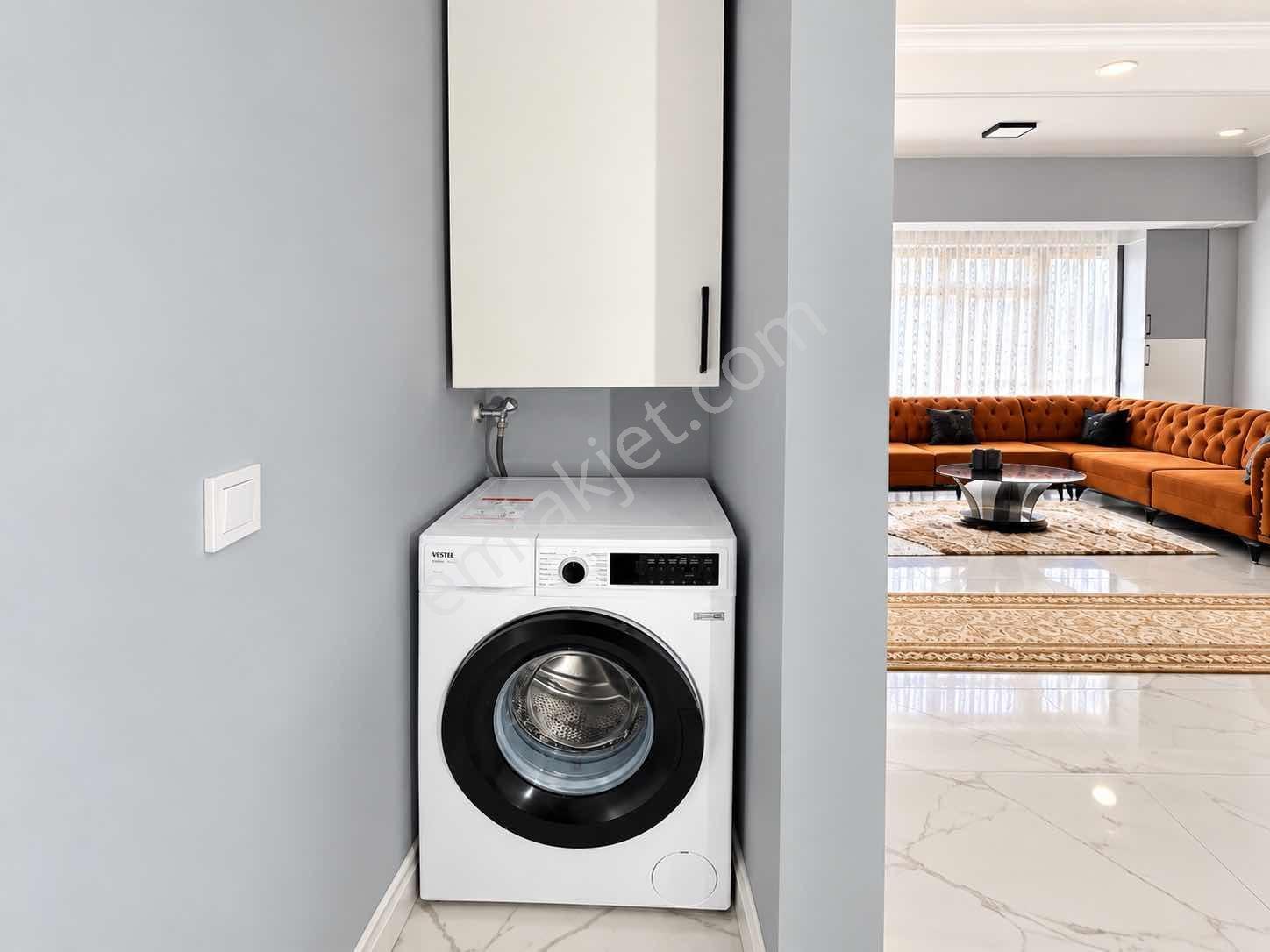 Remax Dem'den Başbağlar Mahallesin De Eşyalı Satılık 1+1 Daire — fotoğraf 8