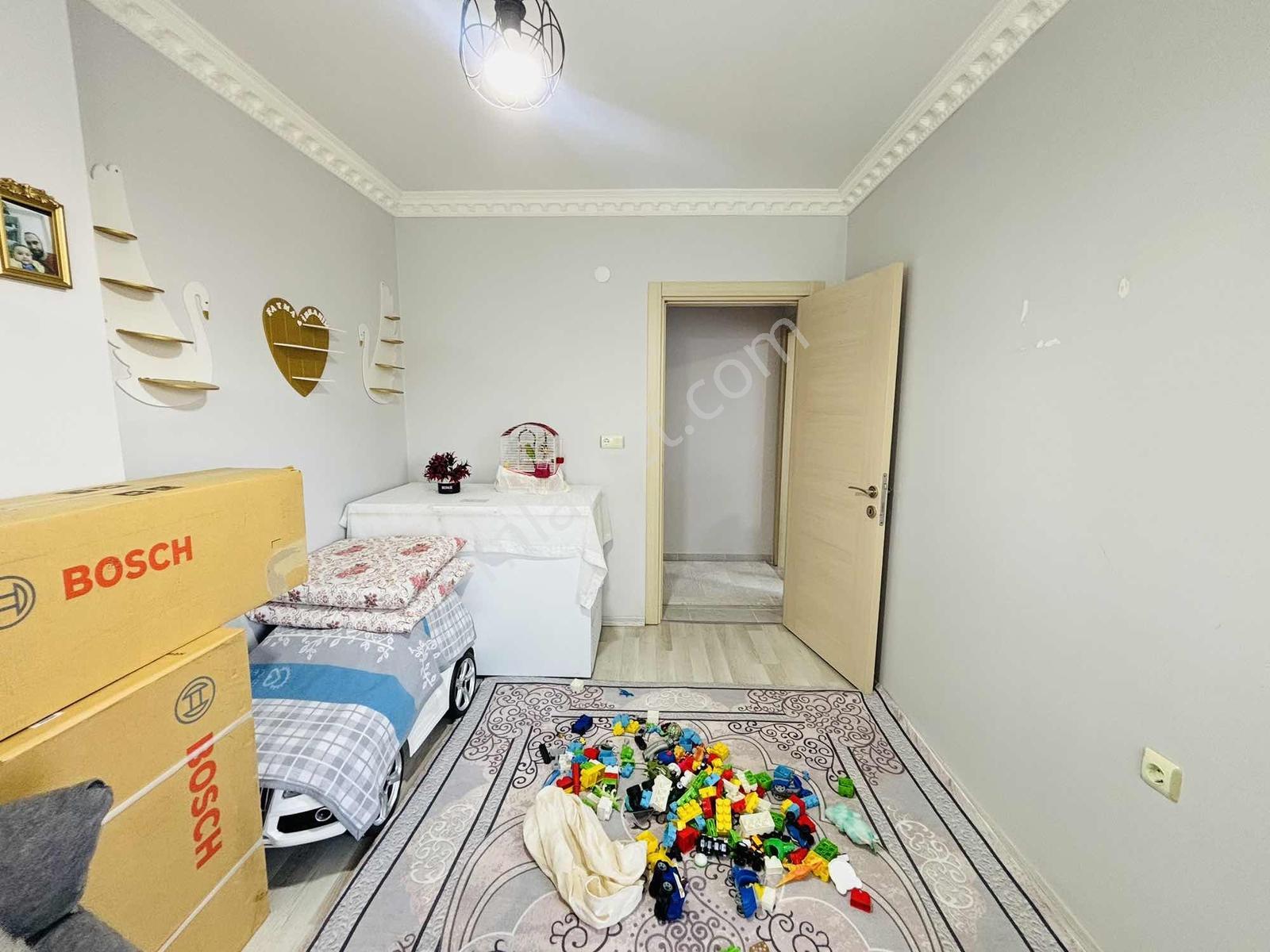 Güven'den Eminevime Uygun Ebv.banyolu Çift Balkonlu Ön Cephe 3+1 — fotoğraf 15