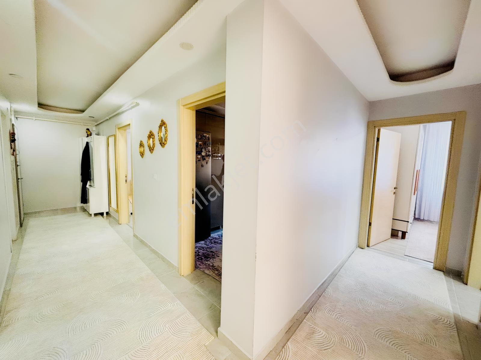 Güven'den Eminevime Uygun Ebv.banyolu Çift Balkonlu Ön Cephe 3+1 — fotoğraf 20