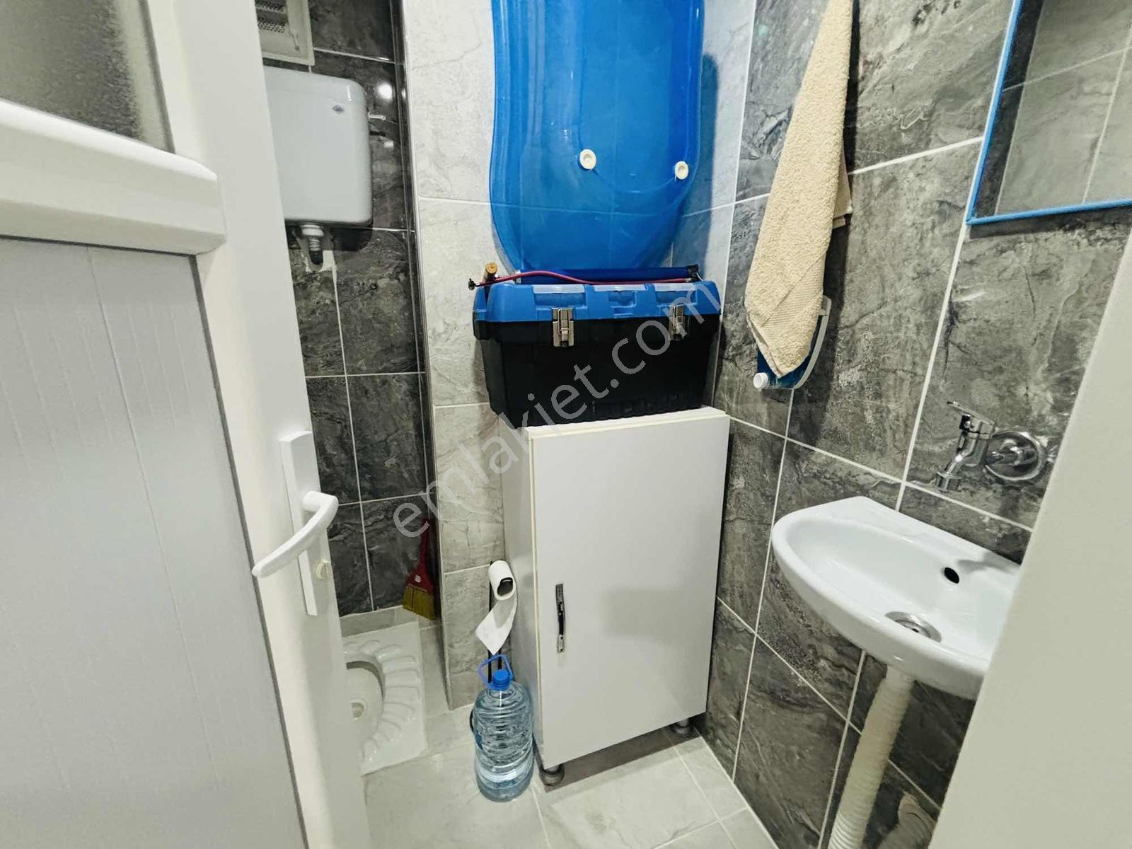 Güven'den Eminevime Uygun Ebv.banyolu Çift Balkonlu Ön Cephe 3+1 — fotoğraf 22