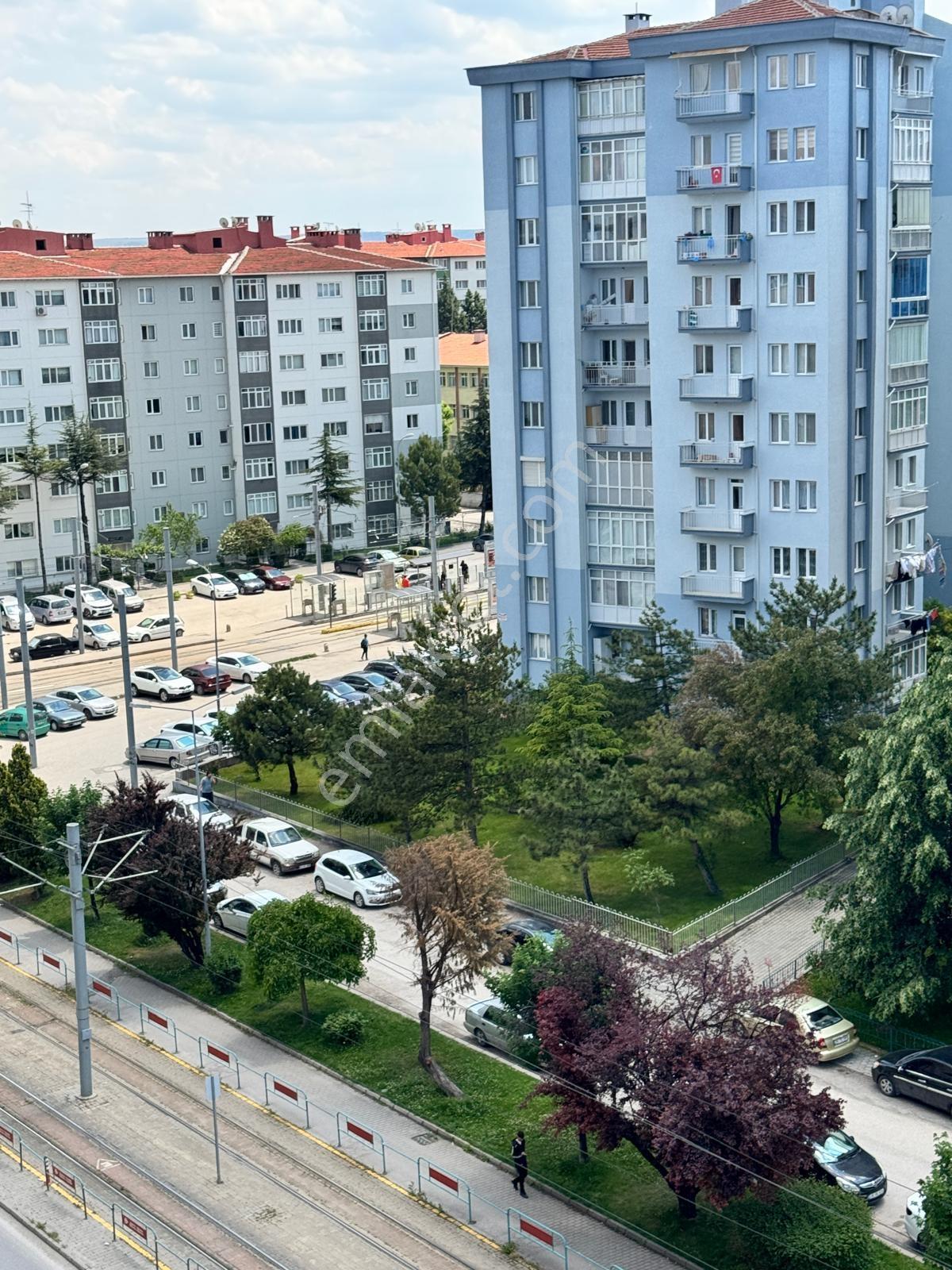 Rba'Dan Cumhuriyet Bulvarında Cadde Üzeri Satılık 3+1 Daire