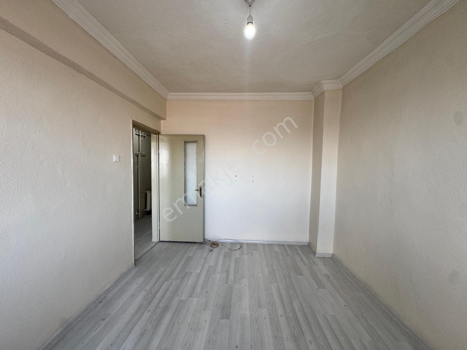 Rba'dan Cumhuriyet Bulvarında Cadde Üzeri Satılık 3+1 Daire — fotoğraf 10