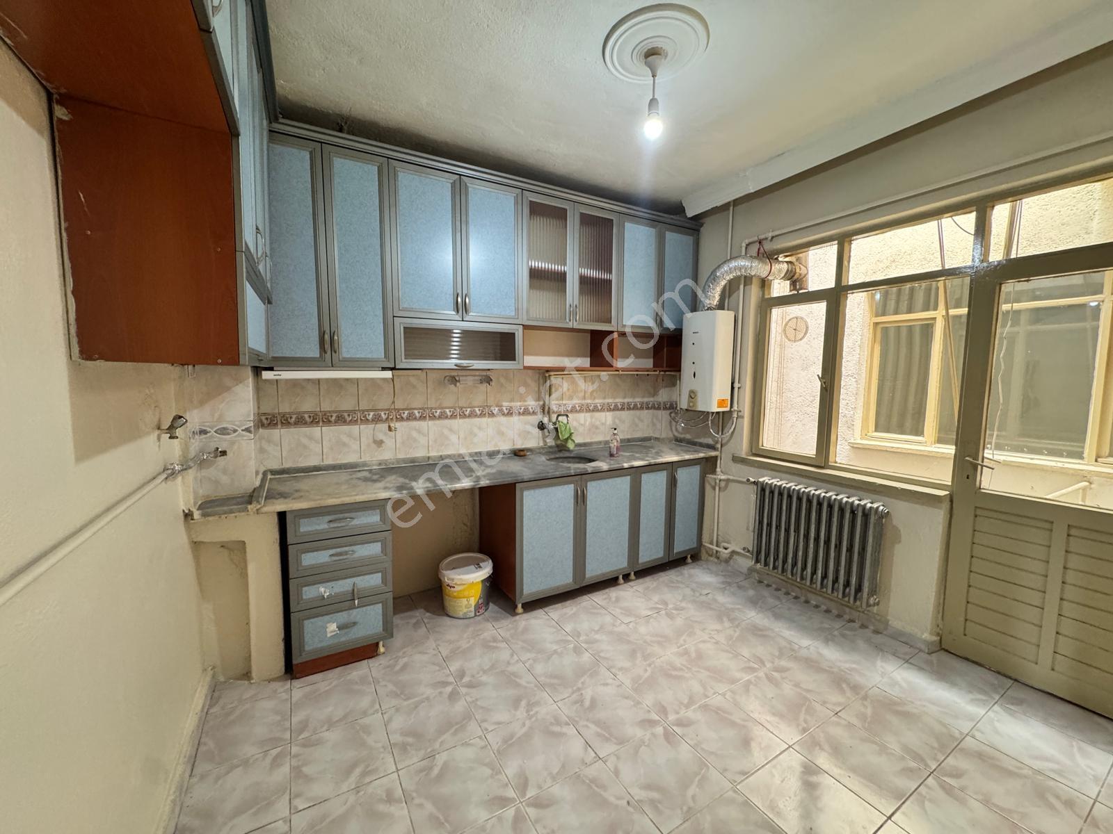 Rba'dan Cumhuriyet Bulvarında Cadde Üzeri Satılık 3+1 Daire — fotoğraf 14