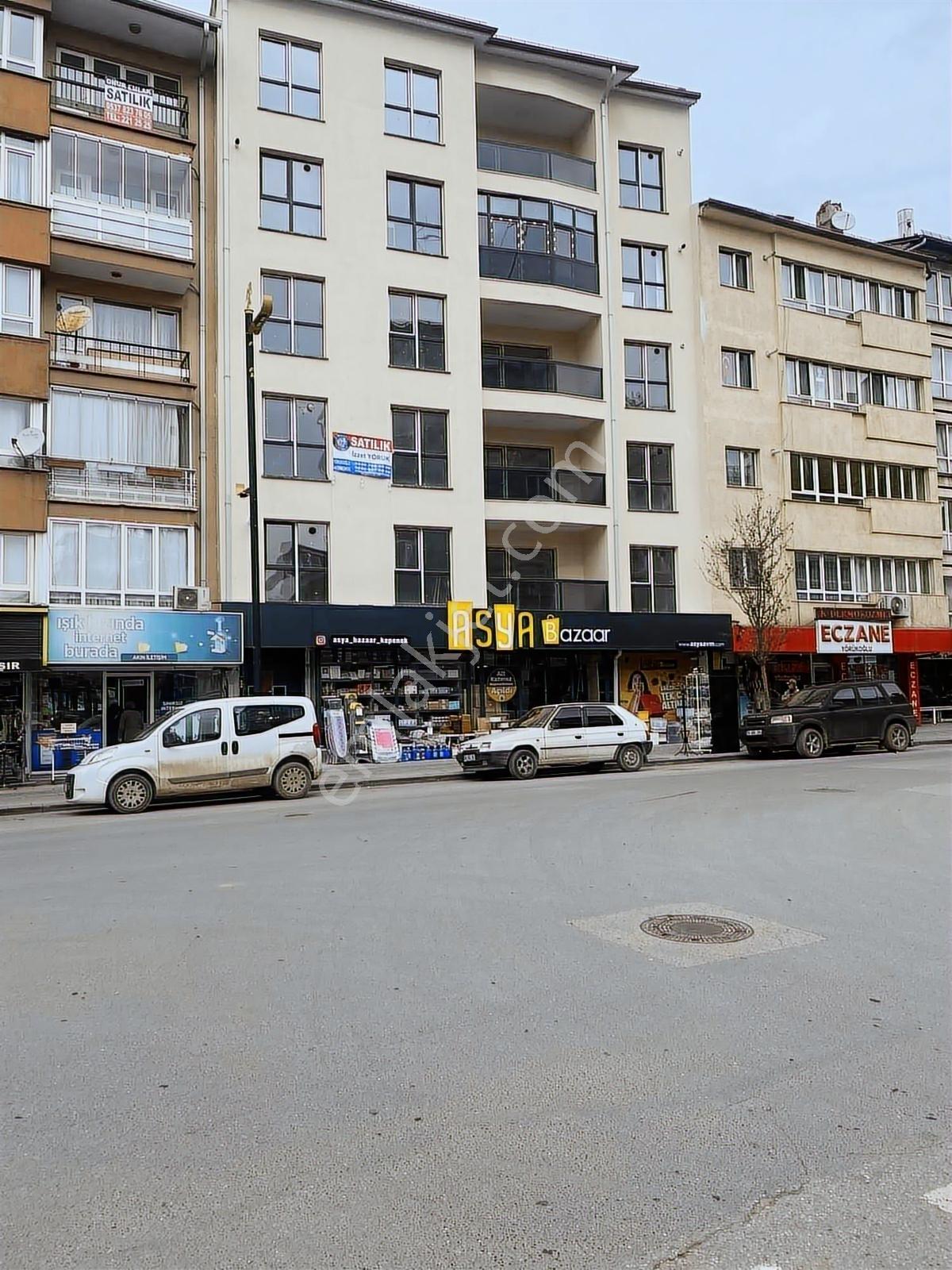 Kepenek Caddesinde Satılık 1+1 Full Yapılı Daire