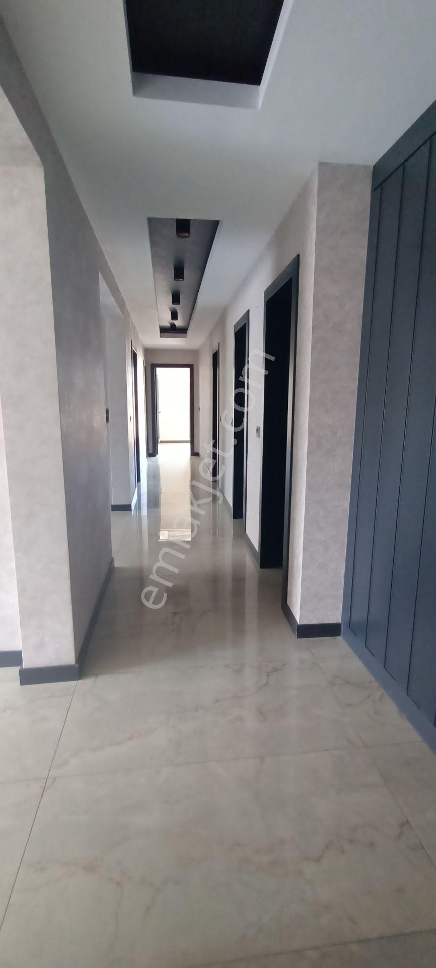 Tercih'ten Şemikler'de Panoramik Manzaralı 3,5+1 Arakat Lüks Satılık Geniş Daire — fotoğraf 6