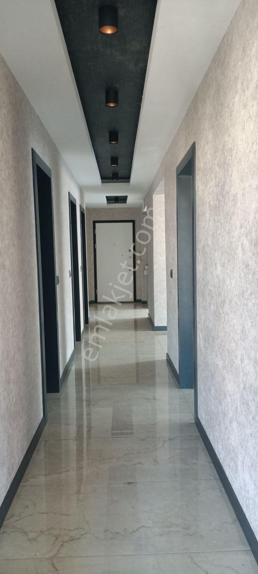Tercih'ten Şemikler'de Panoramik Manzaralı 3,5+1 Arakat Lüks Satılık Geniş Daire — fotoğraf 12
