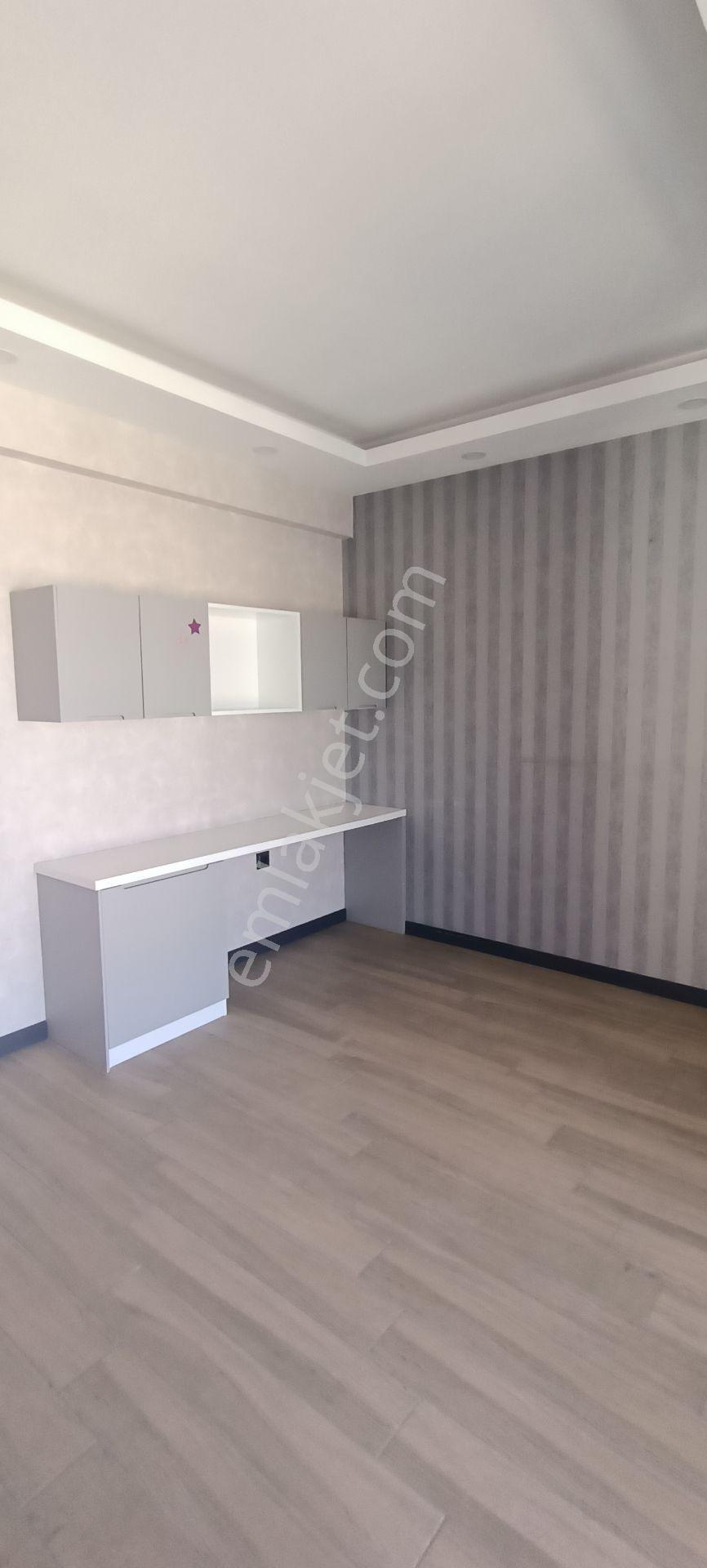 Tercih'ten Şemikler'de Panoramik Manzaralı 3,5+1 Arakat Lüks Satılık Geniş Daire — fotoğraf 23