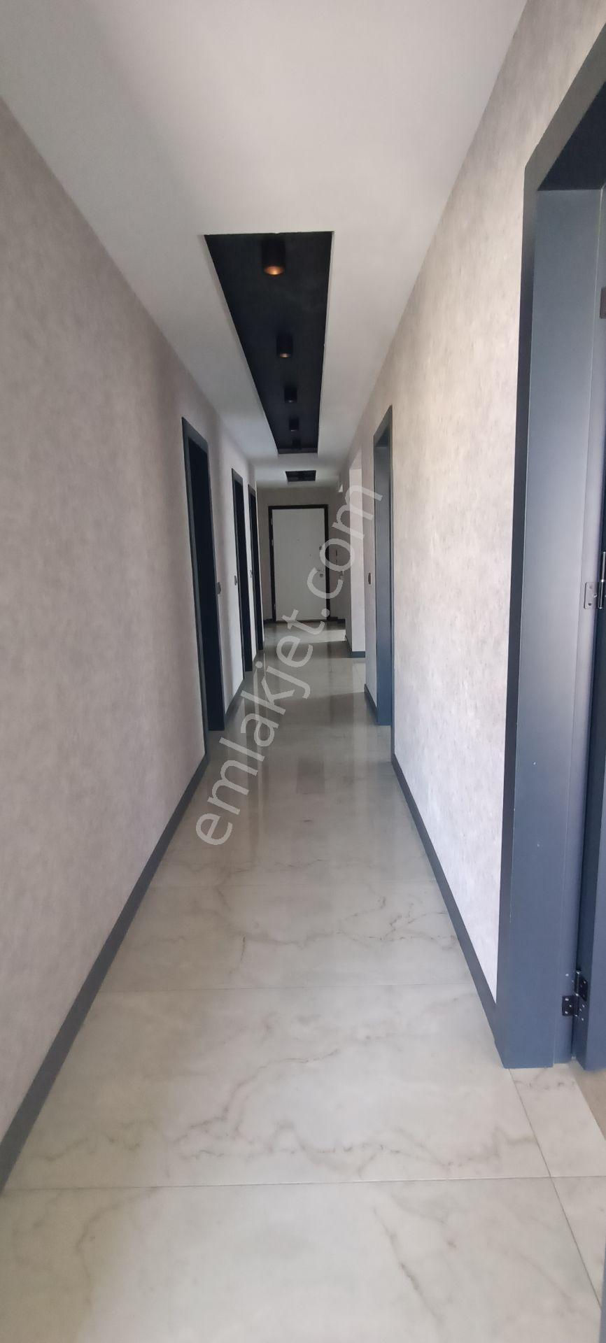 Tercih'ten Şemikler'de Panoramik Manzaralı 3,5+1 Arakat Lüks Satılık Geniş Daire — fotoğraf 30