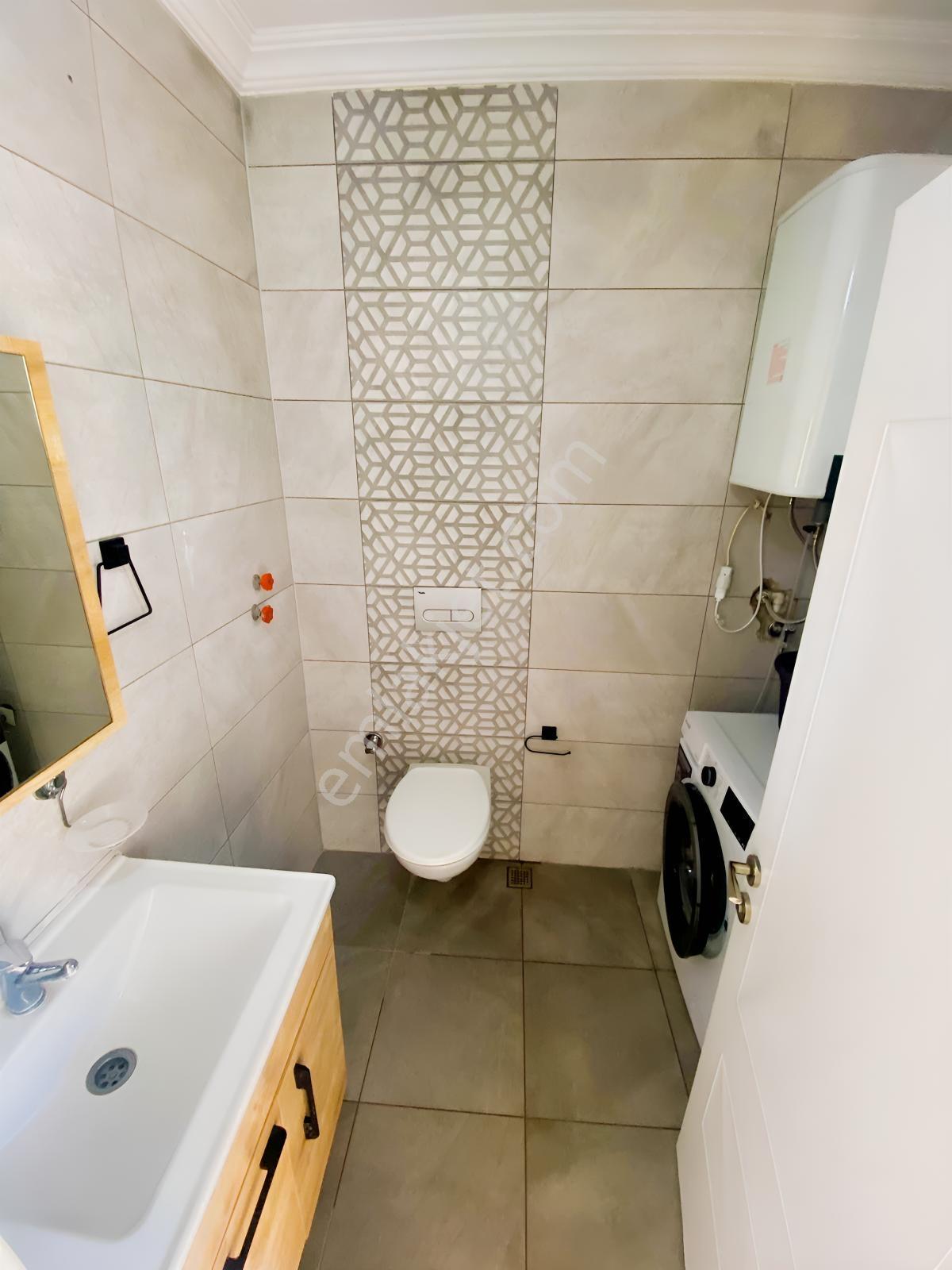 Dadya Emlak'tan Merkeze Yakın 1+1 Daire — fotoğraf 9