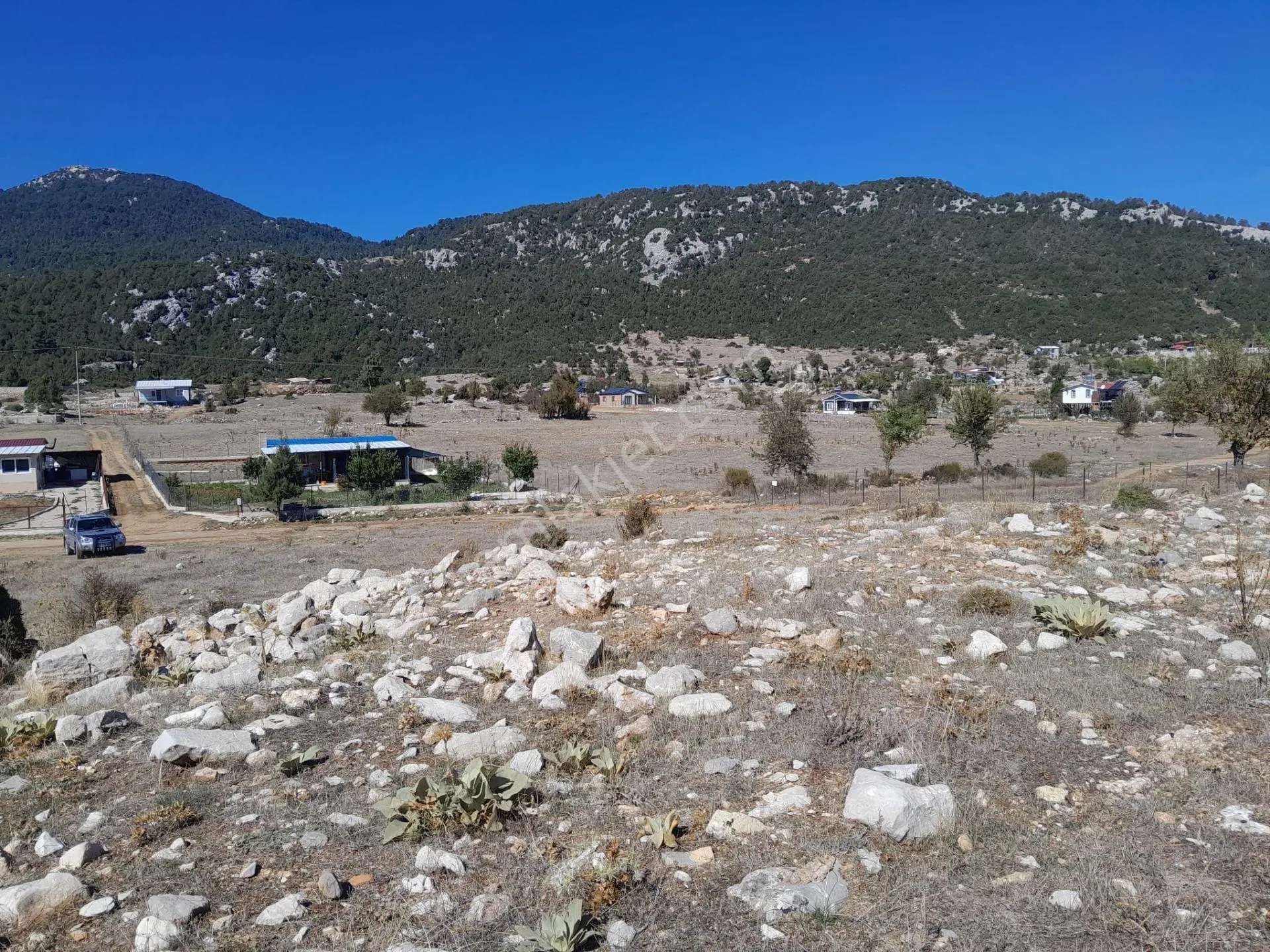 Seydikemer Yayla Ceylan'da Doğa Manzaralı 1550 M² Satılık Tarla — fotoğraf 8
