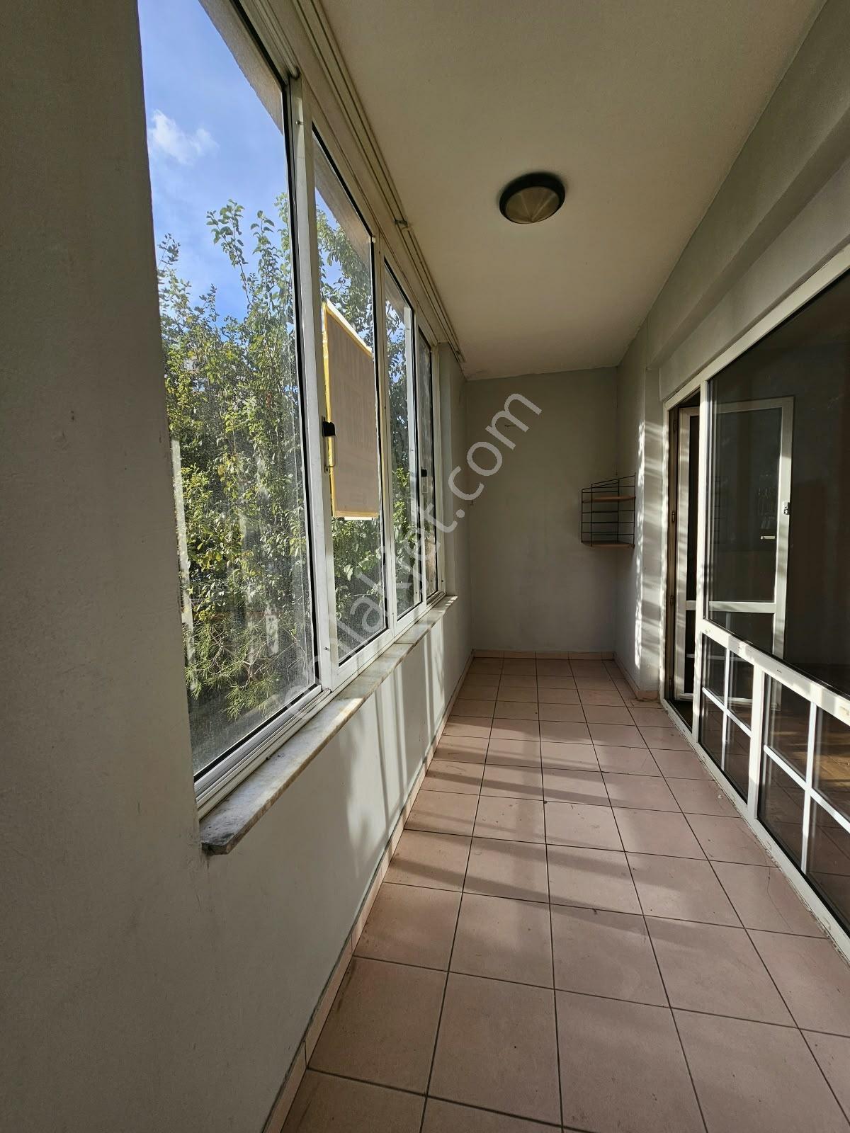 Altayçeşme Yaşamkent Sitesinde 7/24 Güvenlikli Otoparklı 2+1 Boş — fotoğraf 16