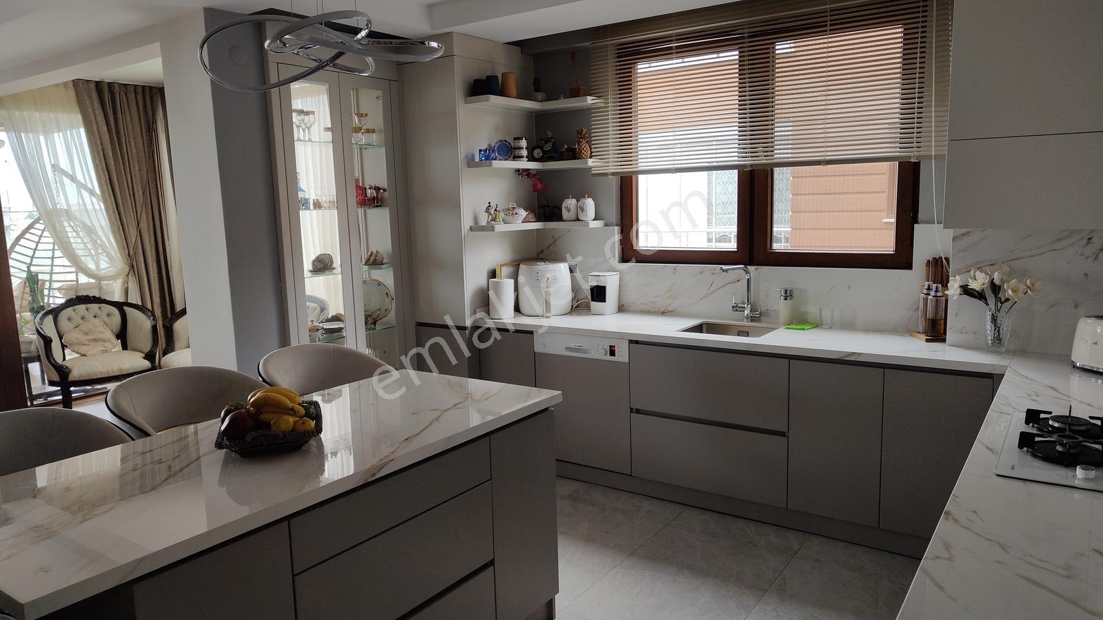 Remax Safir Konakları | Deniz Manzaralı | Havuzlu Lüks 3+1 165m² — fotoğraf 9