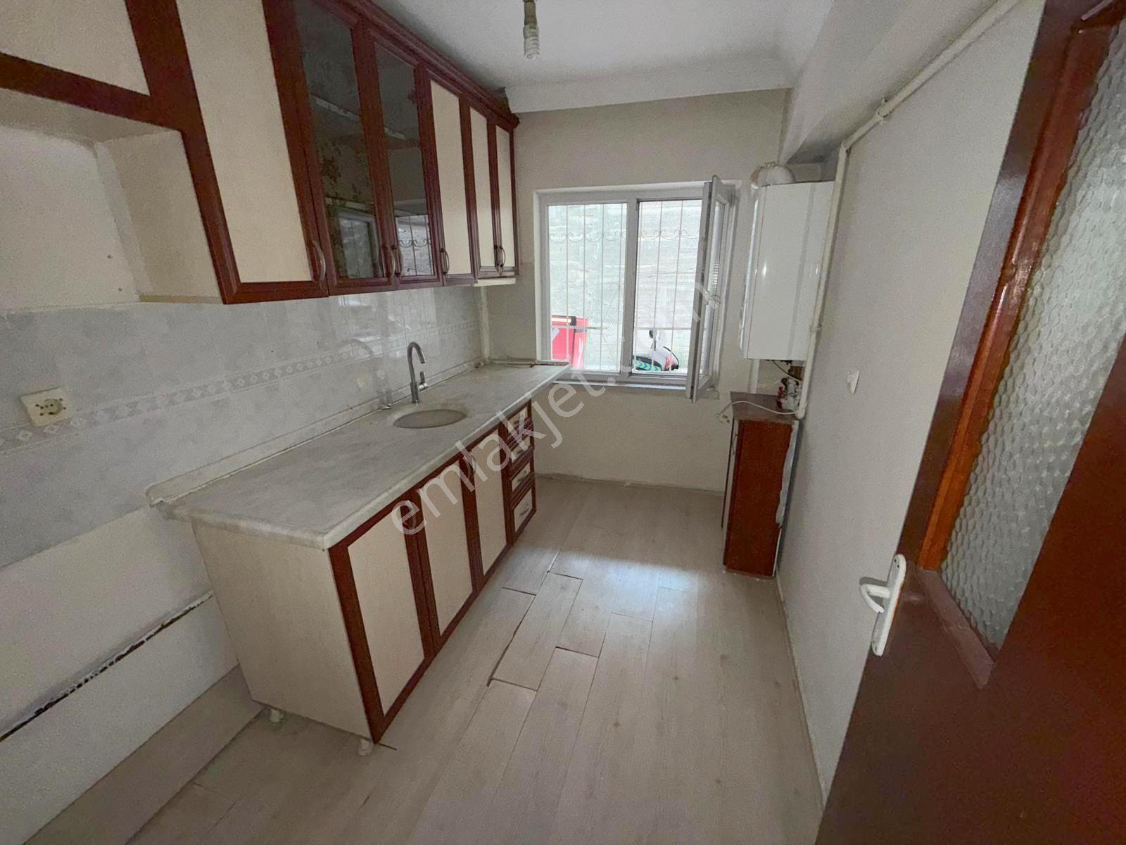 Hemdem Gayrimenkul'den 30 Ağustos'ta 3+1 Satılık Daire — fotoğraf 3