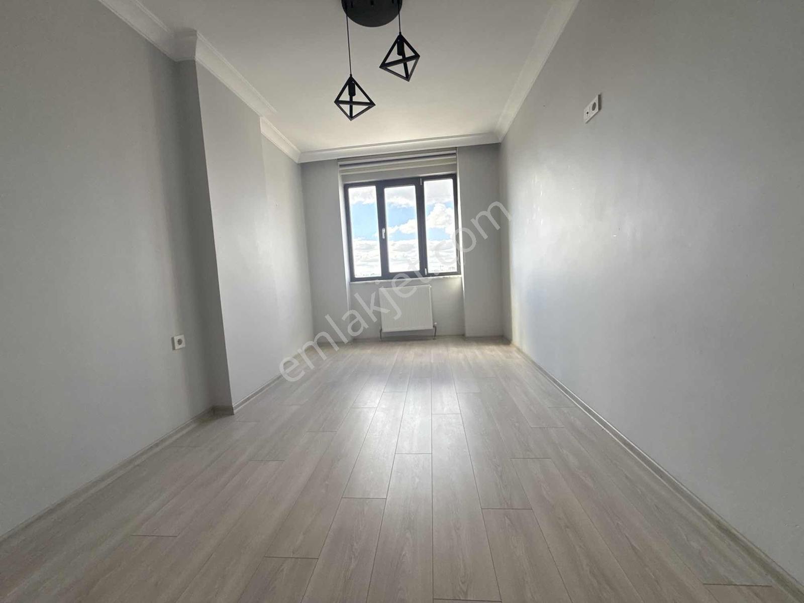 Arzu Emlak'tan Yunusemre Mah Kapalı Otoparklı Satılık 2+1 Daire — fotoğraf 19