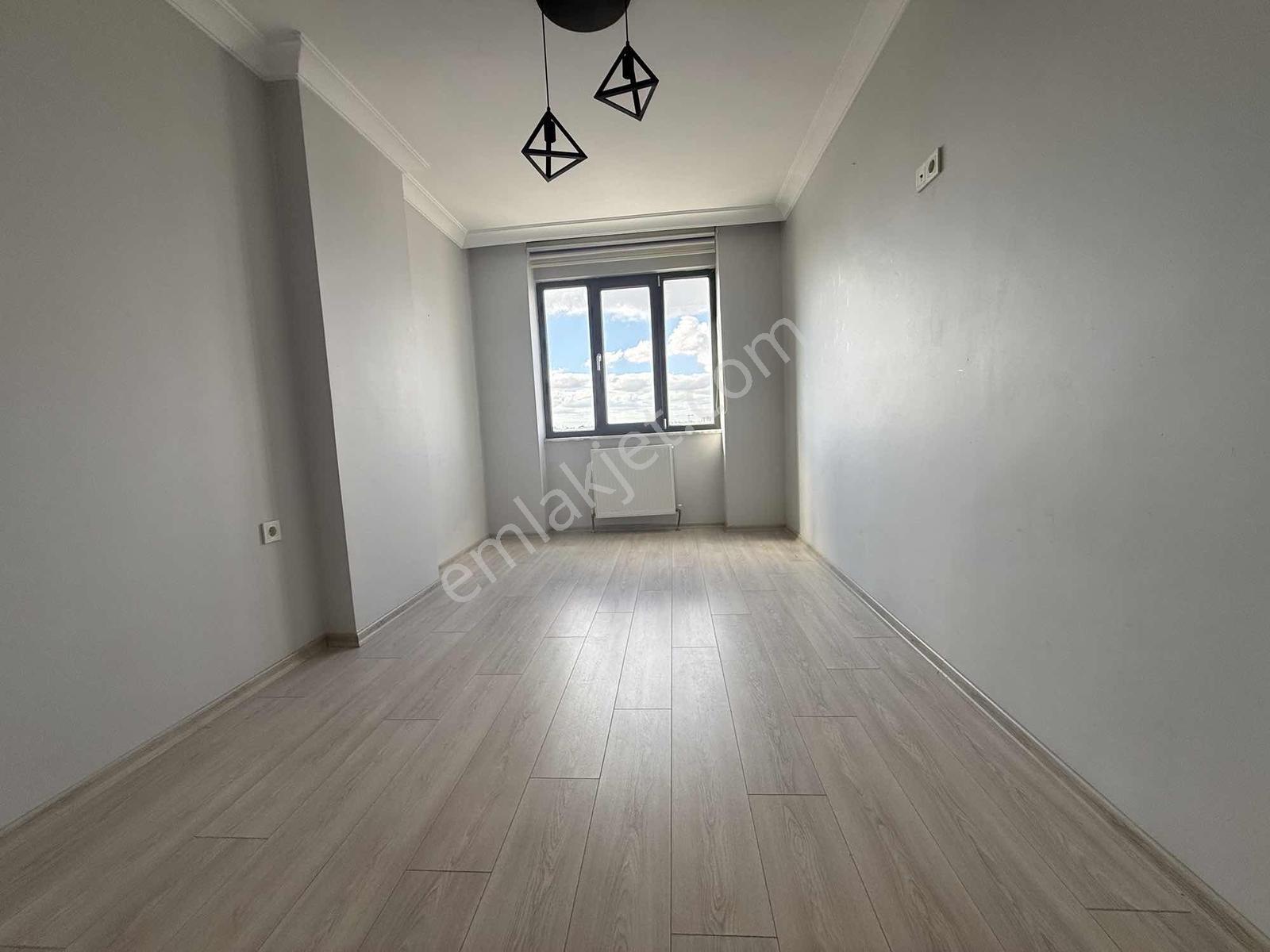 Arzu Emlak'tan Yunusemre Mah Kapalı Otoparklı Satılık 2+1 Daire — fotoğraf 22