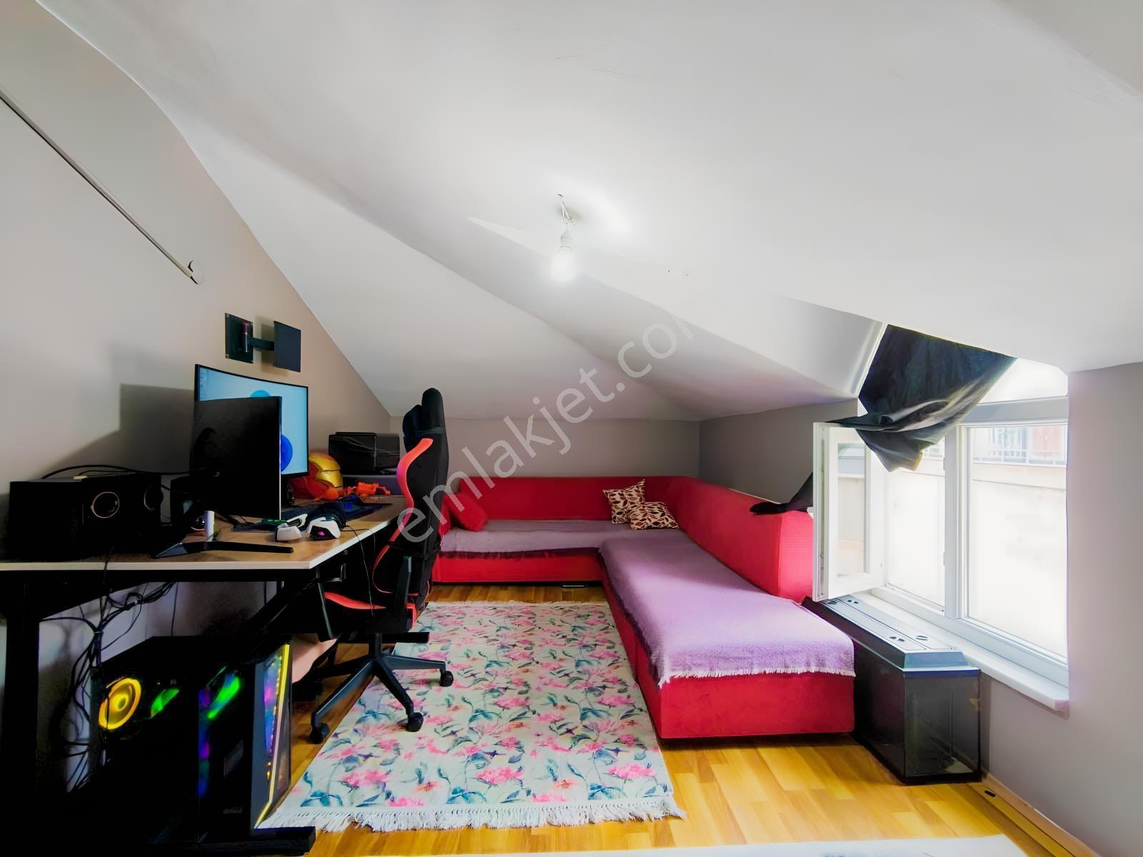 Canik Belediye Mevki 4+1 Ana Yola Yakın Satılık Dubleks — fotoğraf 11